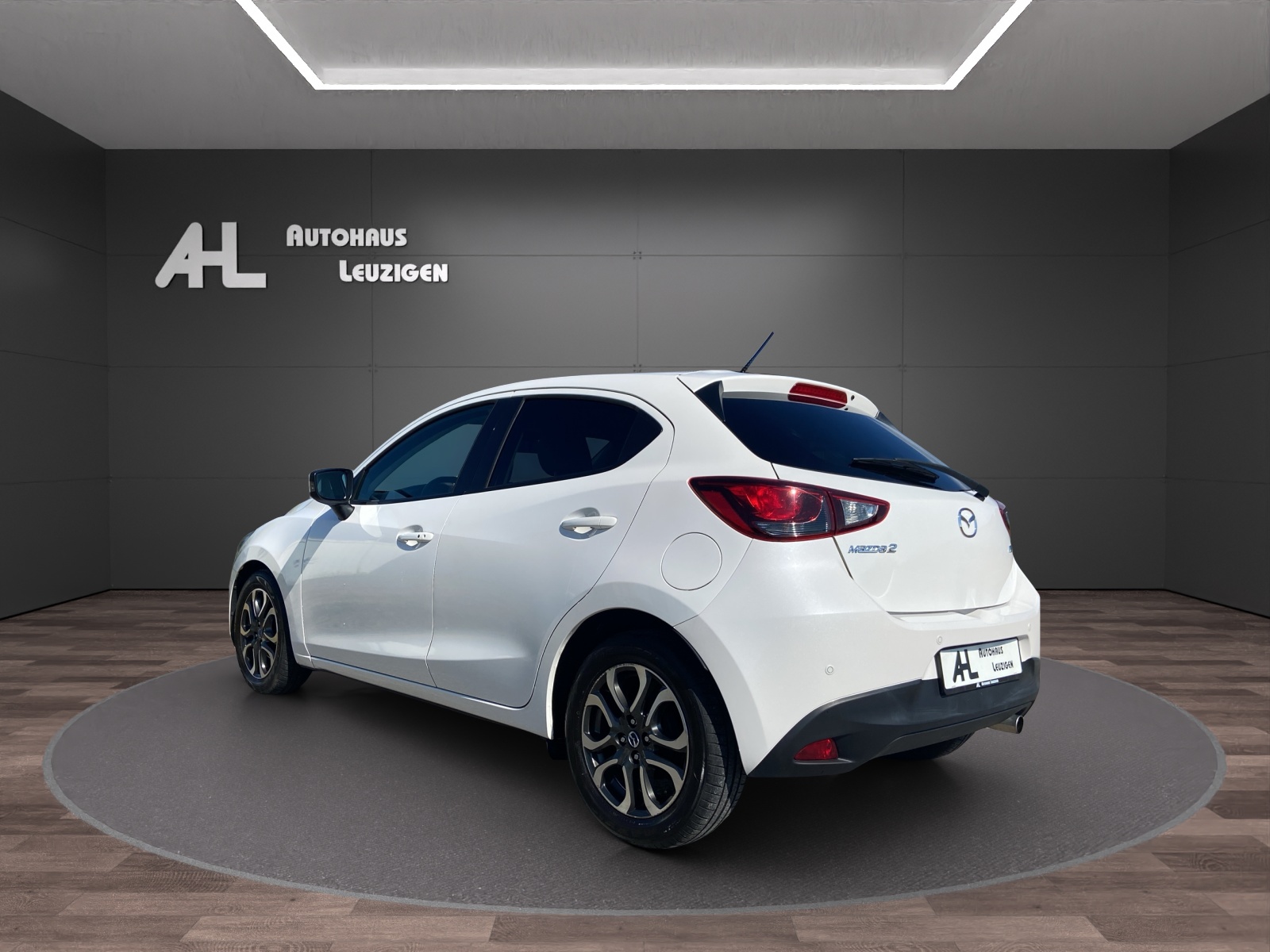 MAZDA 2 SKYACTIV-G 90 Ambition Automat-image-2