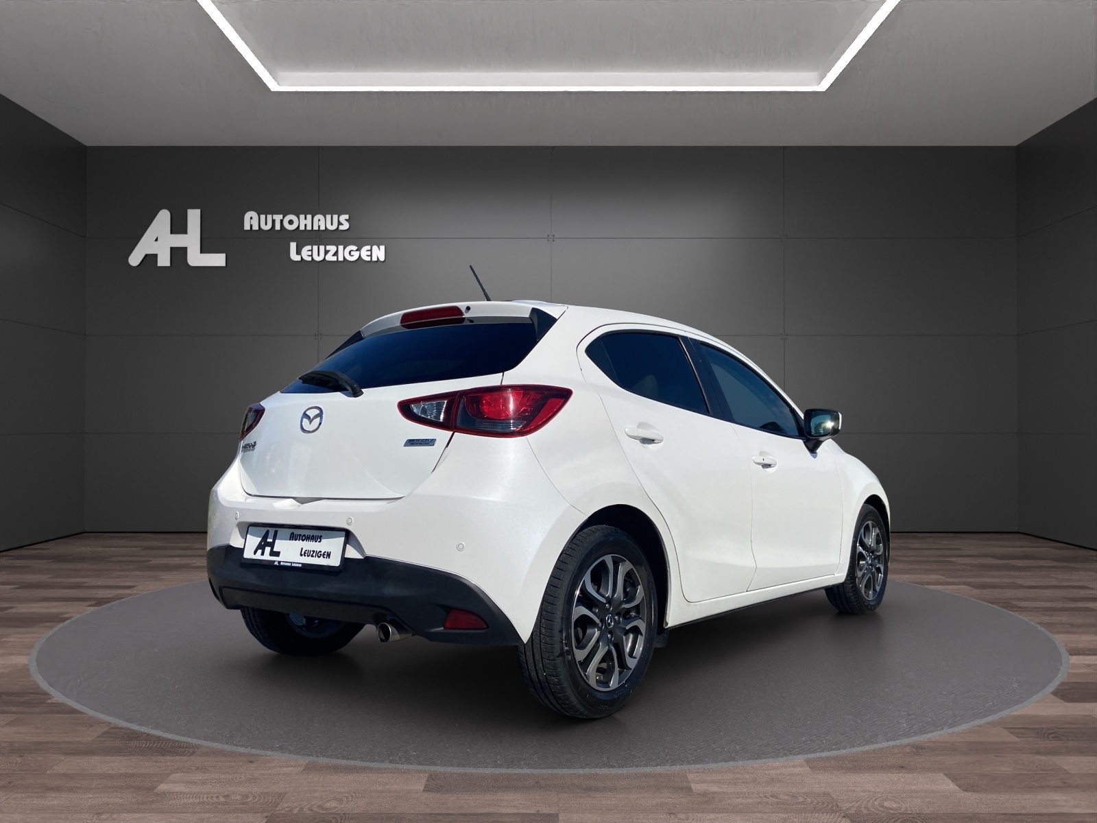 MAZDA 2 SKYACTIV-G 90 Ambition Automat-image-4