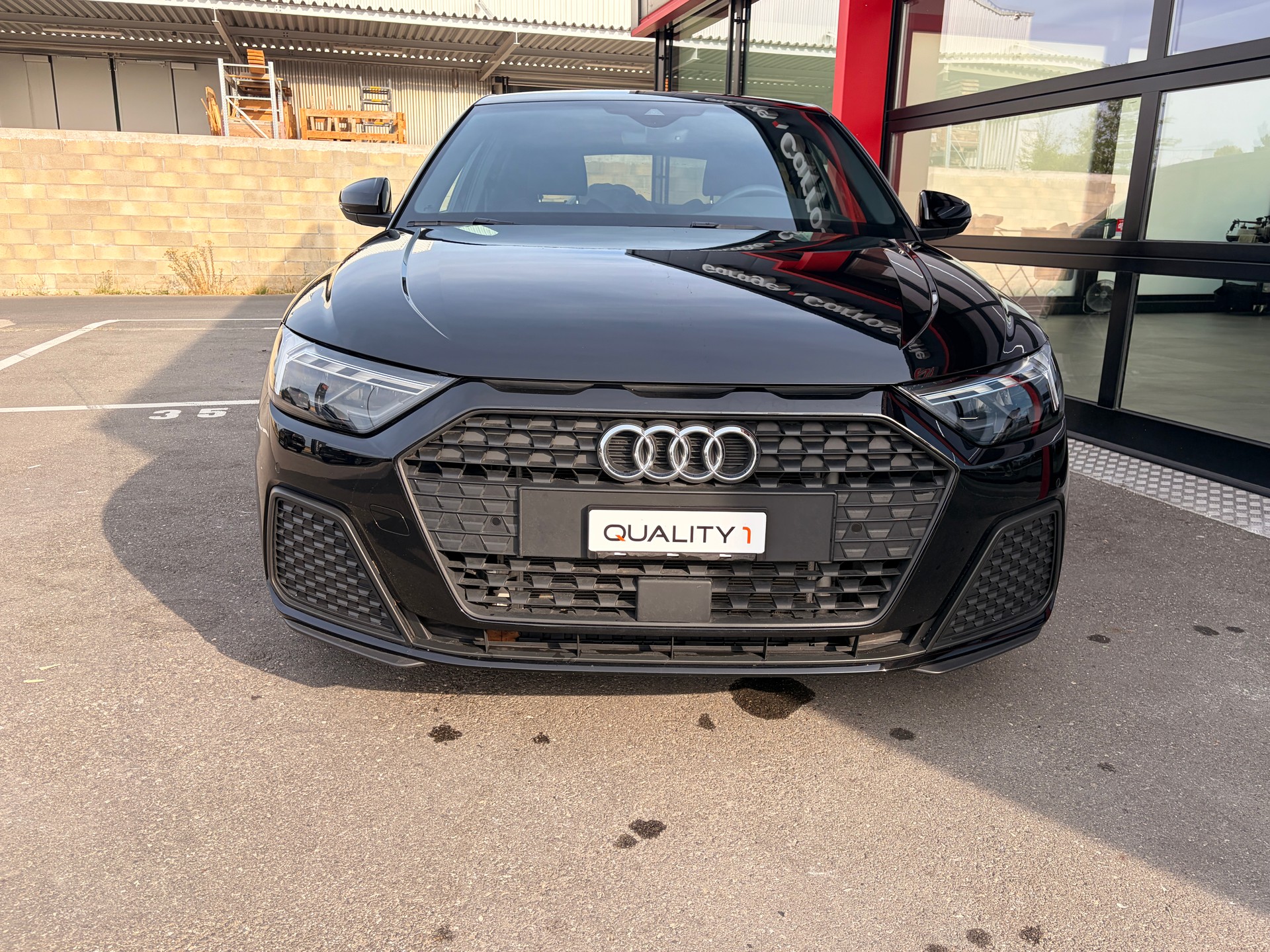 AUDI A1 Sportback 30 TFSI Attraction S-tronic-image-2