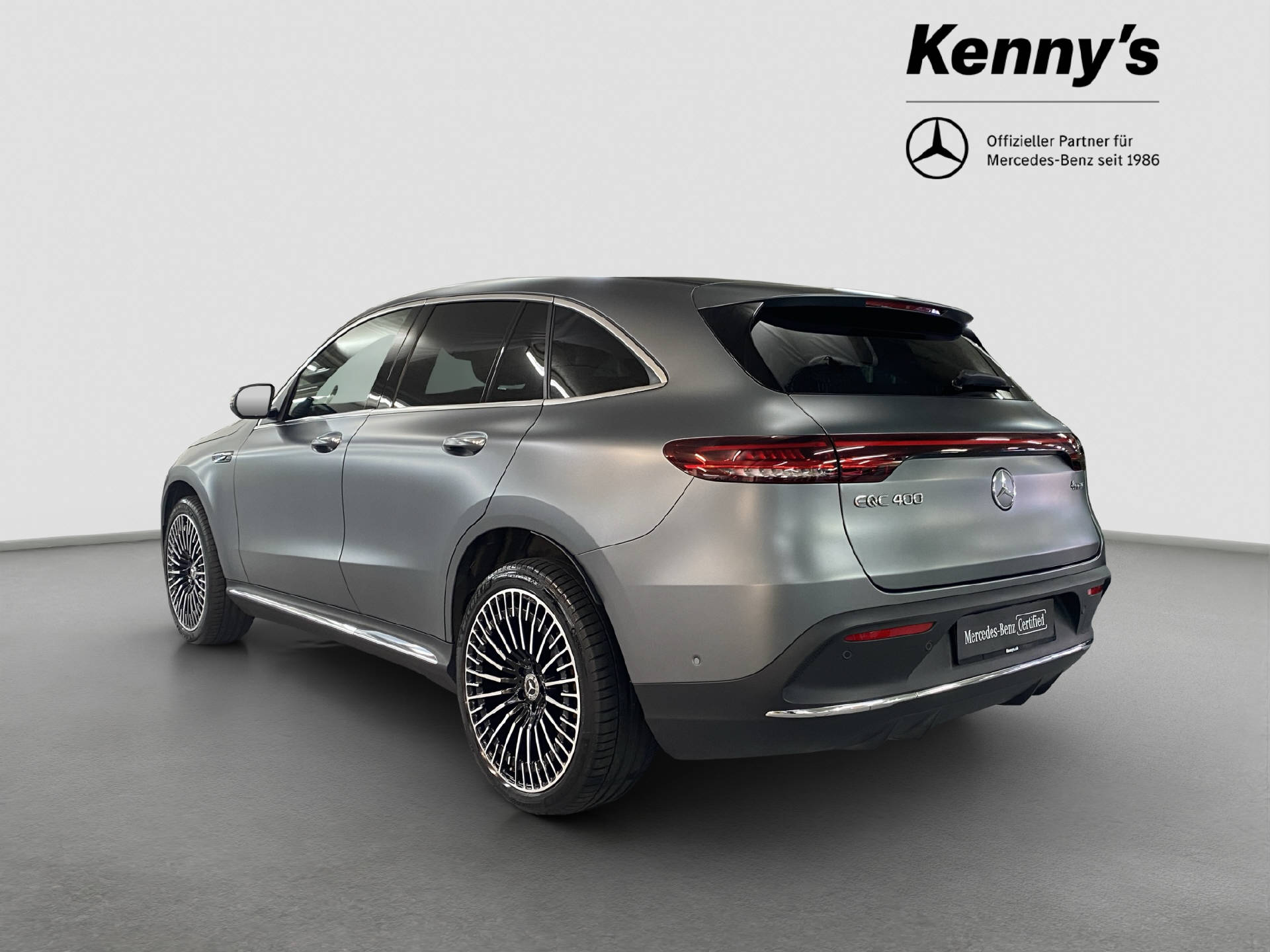 MERCEDES-BENZ EQC 400 AMG Line 4MATIC-image-4