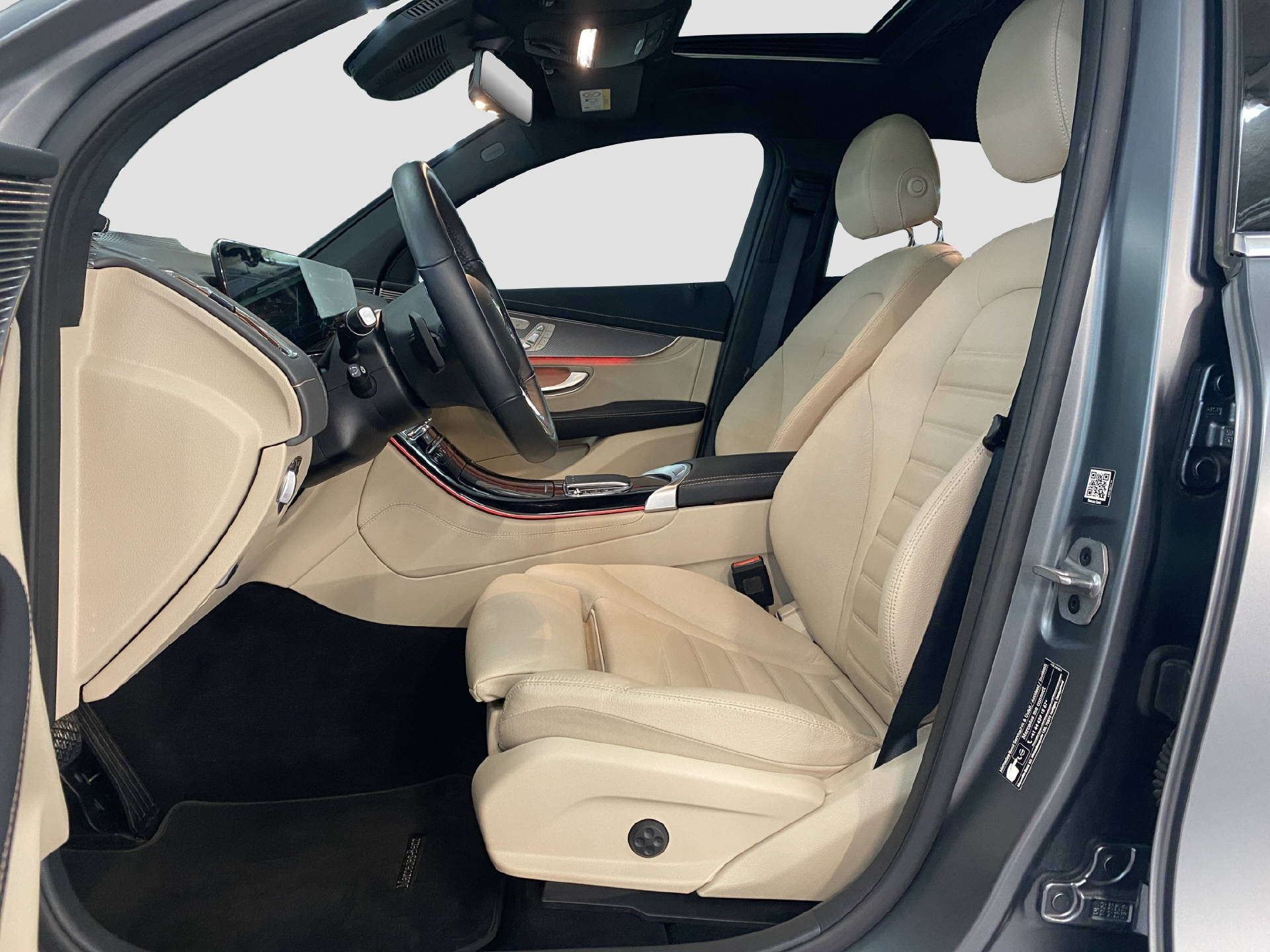 MERCEDES-BENZ EQC 400 AMG Line 4MATIC-image-7