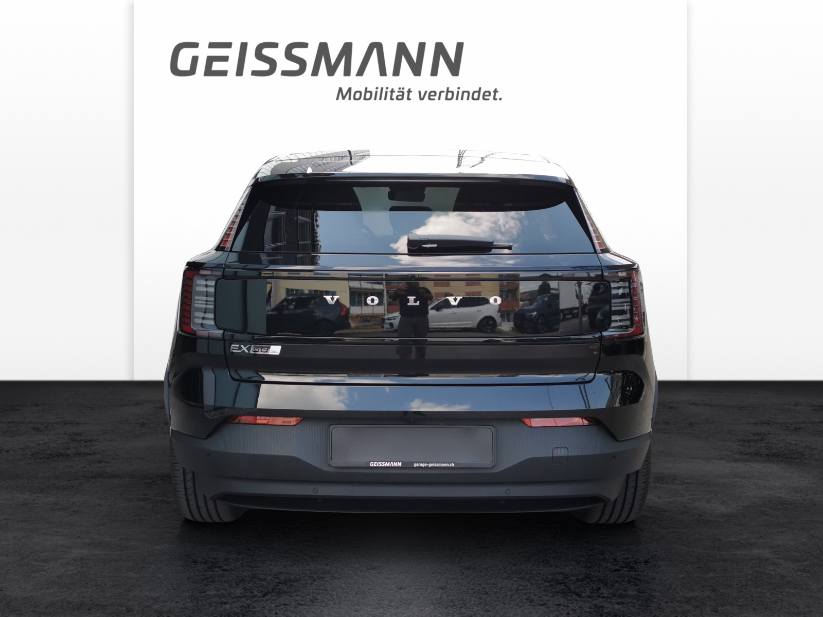VOLVO EX30 E60 Twin Ultra Performance AWD-image-7