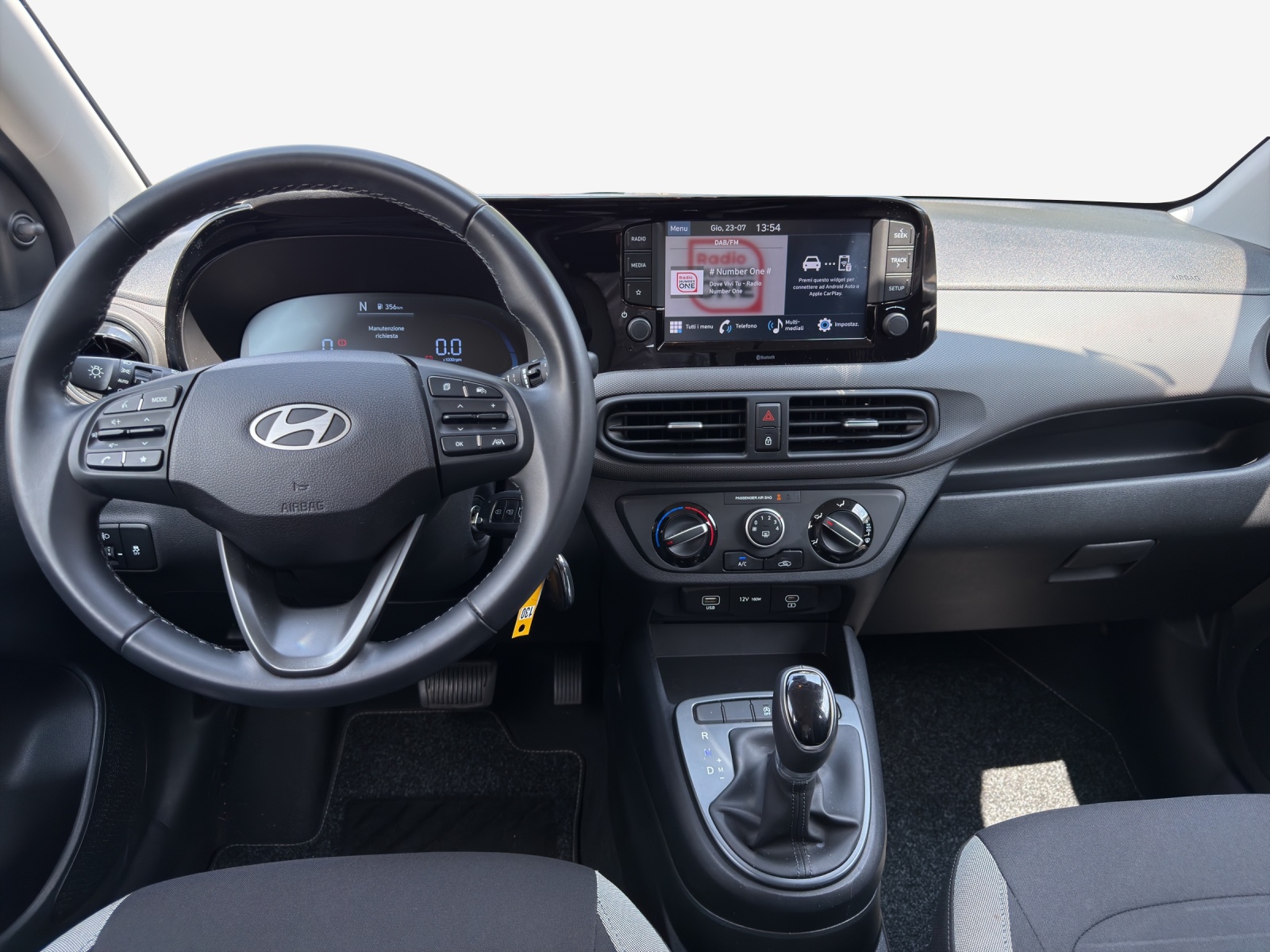 HYUNDAI i10 1.0 Origo Automat-image-8