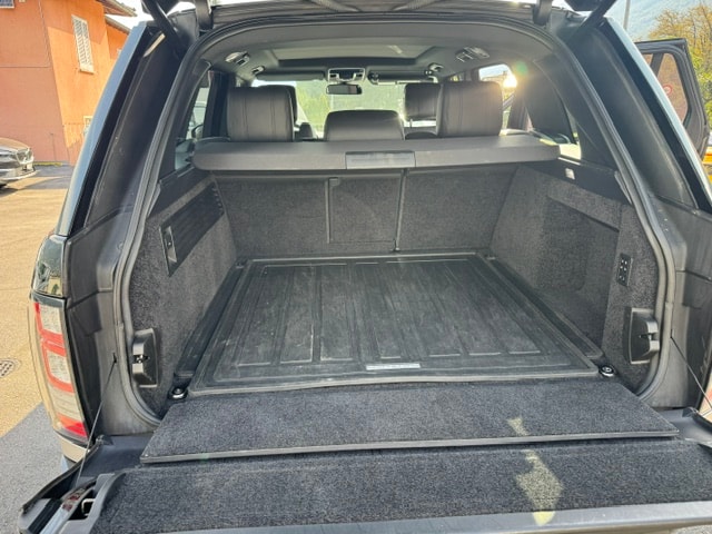 LAND ROVER Range Rover 4.4 SDV8 Vogue Automatic-image-10