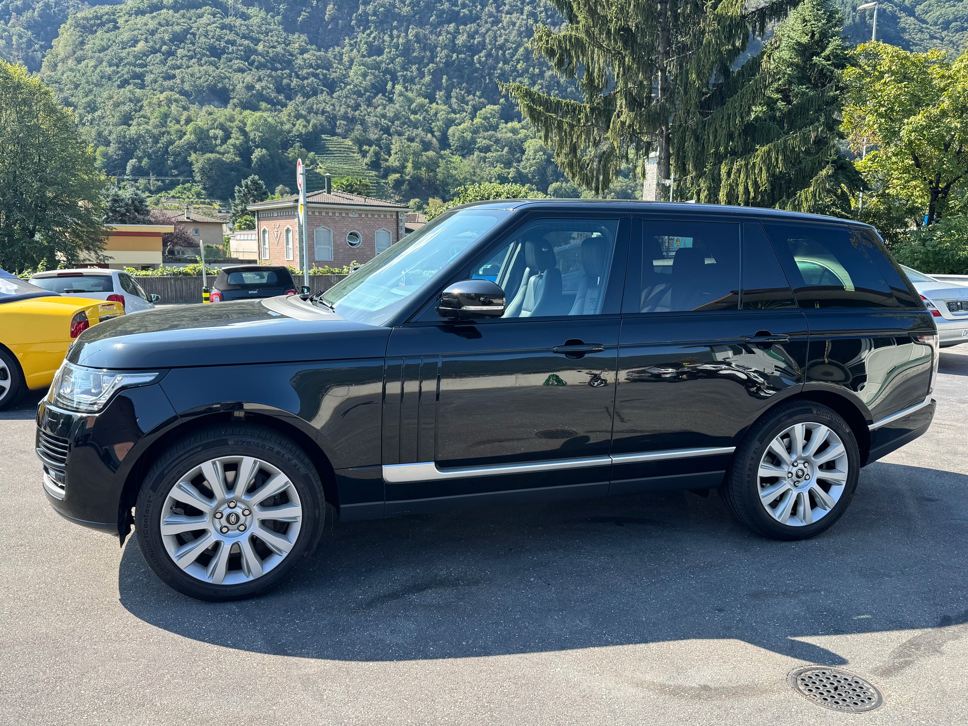 LAND ROVER Range Rover 4.4 SDV8 Vogue Automatic-image-3