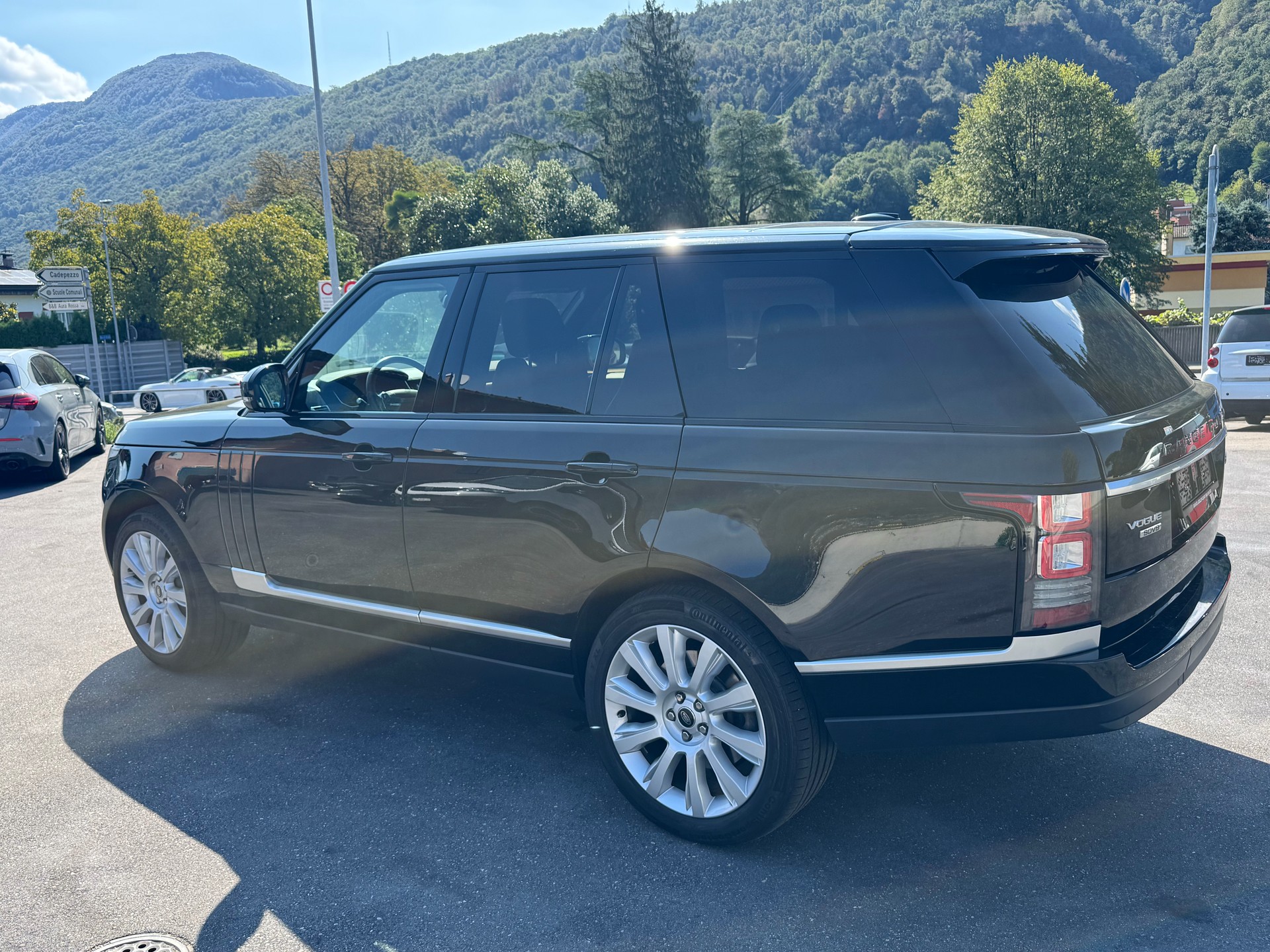 LAND ROVER Range Rover 4.4 SDV8 Vogue Automatic-image-4