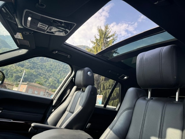 LAND ROVER Range Rover 4.4 SDV8 Vogue Automatic-image-9