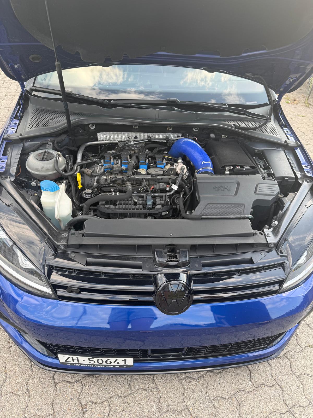 VW Golf 2.0 TSI R 4Motion DSG-image-12