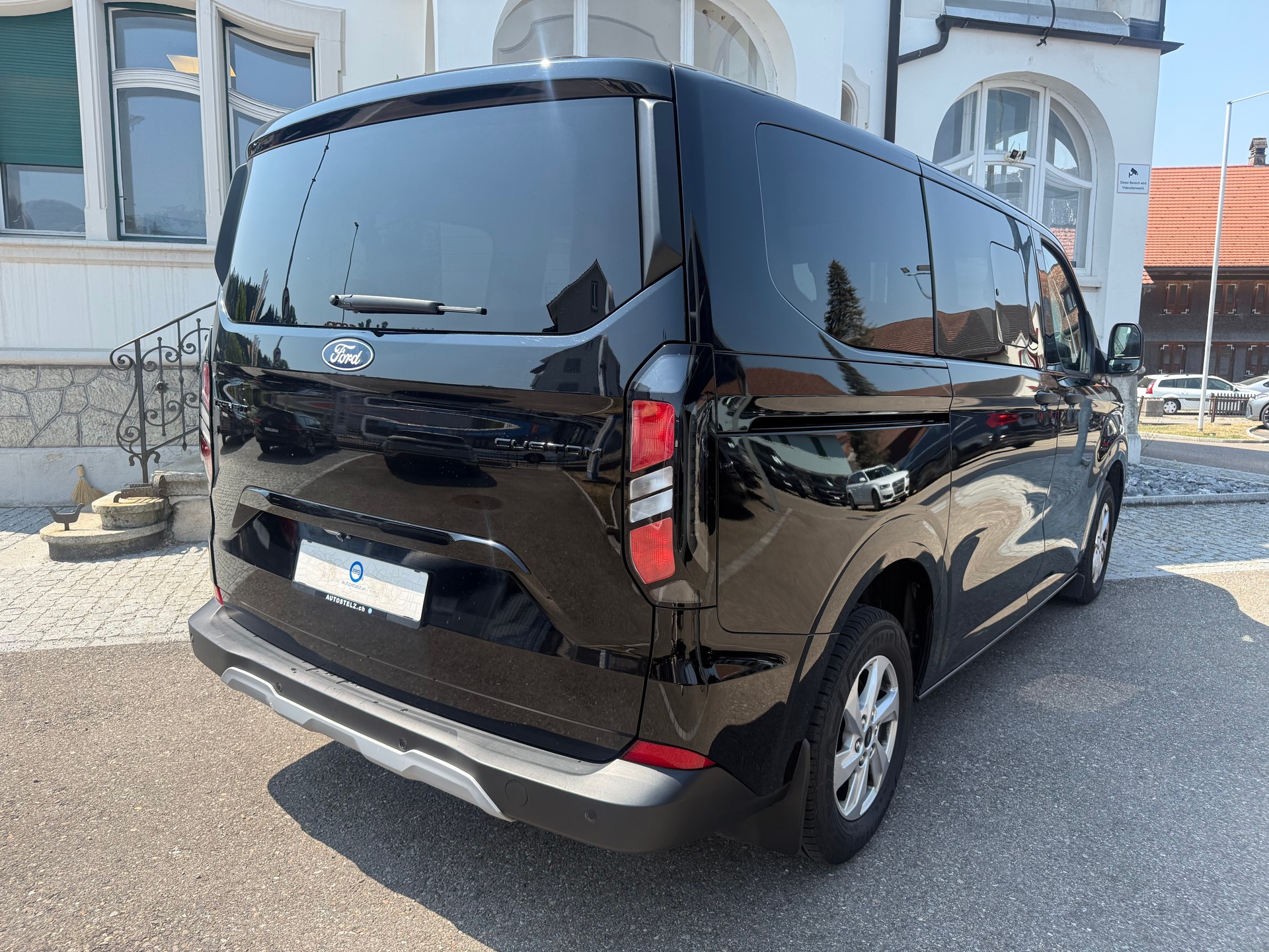 FORD Transit C Kombi 320 L1 2.0 EcoBlue 170 Trend-image-5