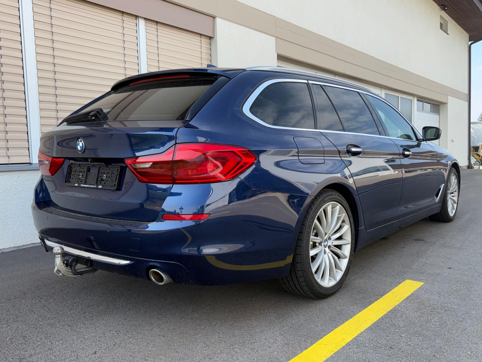 BMW 520d xDrive Touring Luxury Line Steptronic MFK 07.2026-image-1