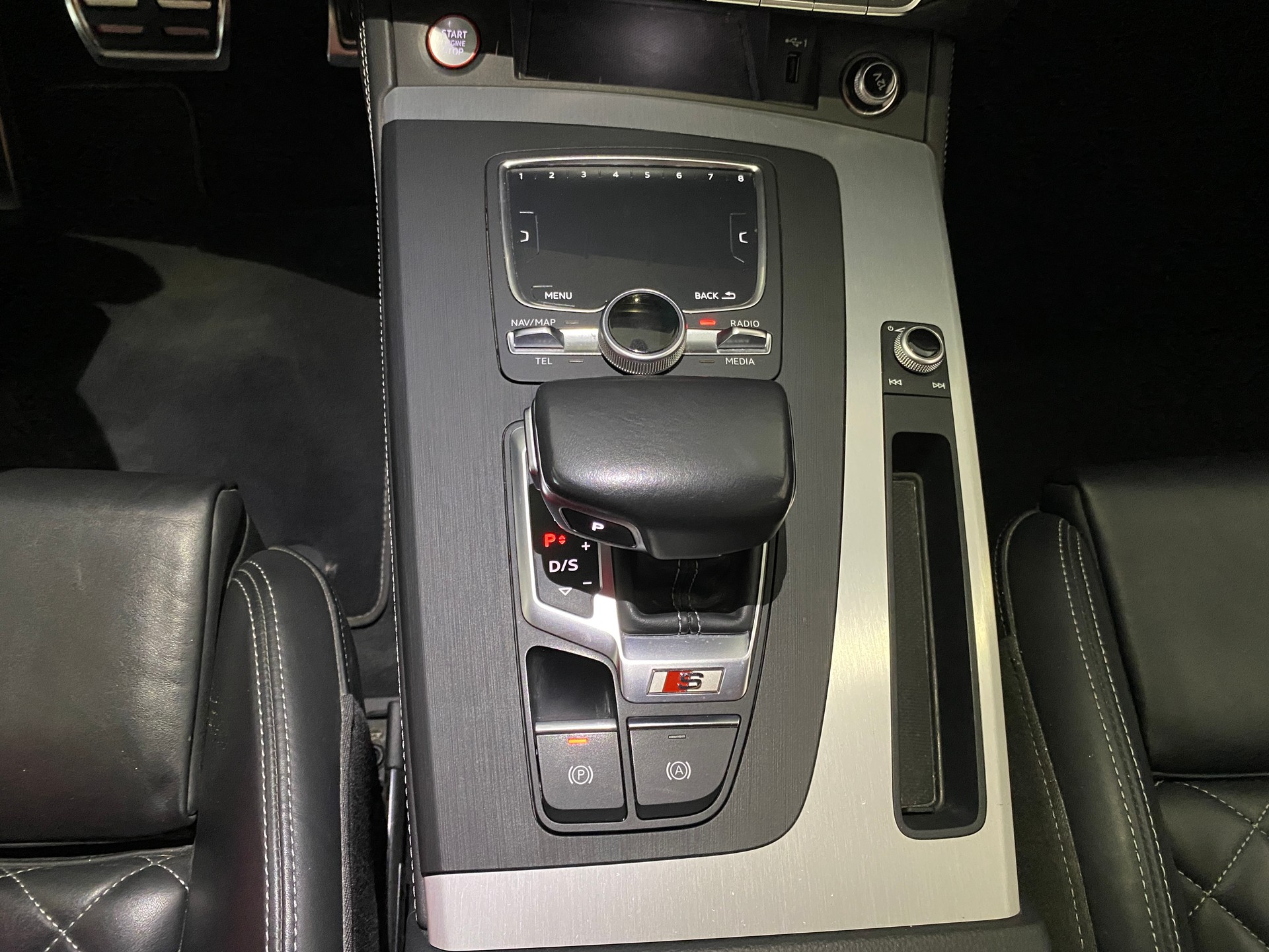 AUDI SQ5 TDI quattro tiptronic-image-9