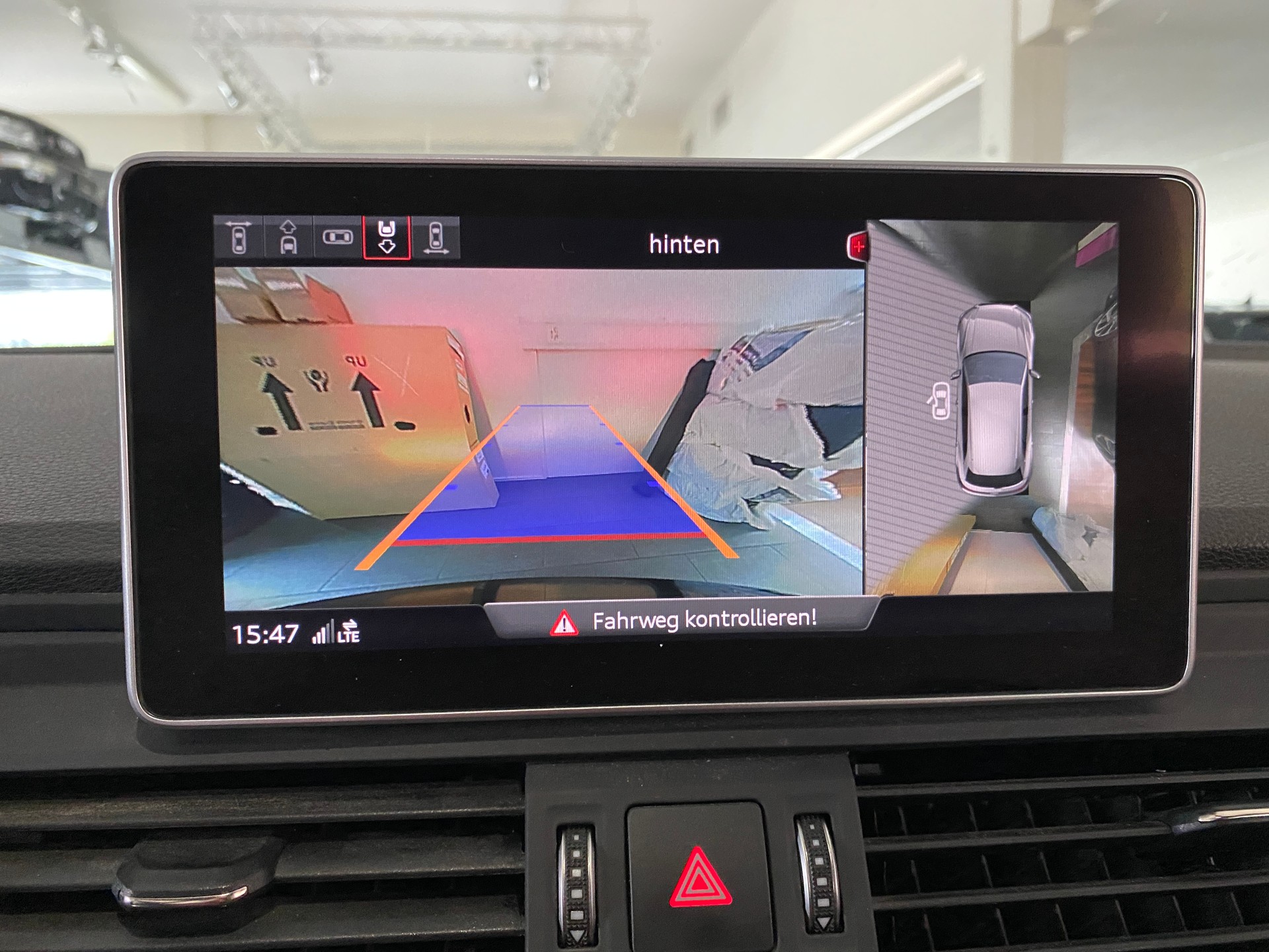 AUDI SQ5 TDI quattro tiptronic-image-11