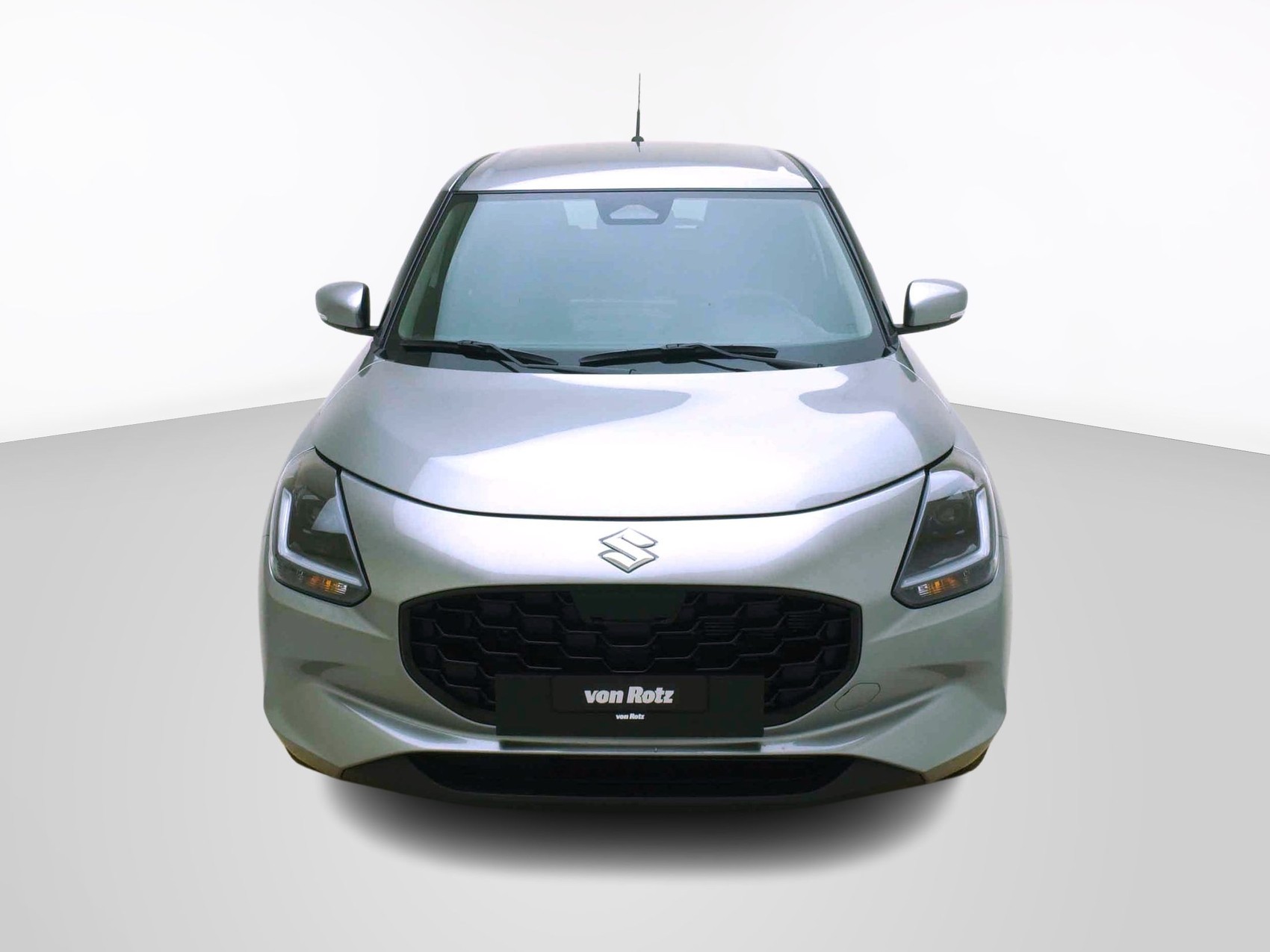 SUZUKI Swift 1.2 Sakura Top Hybrid 4x4-image-4
