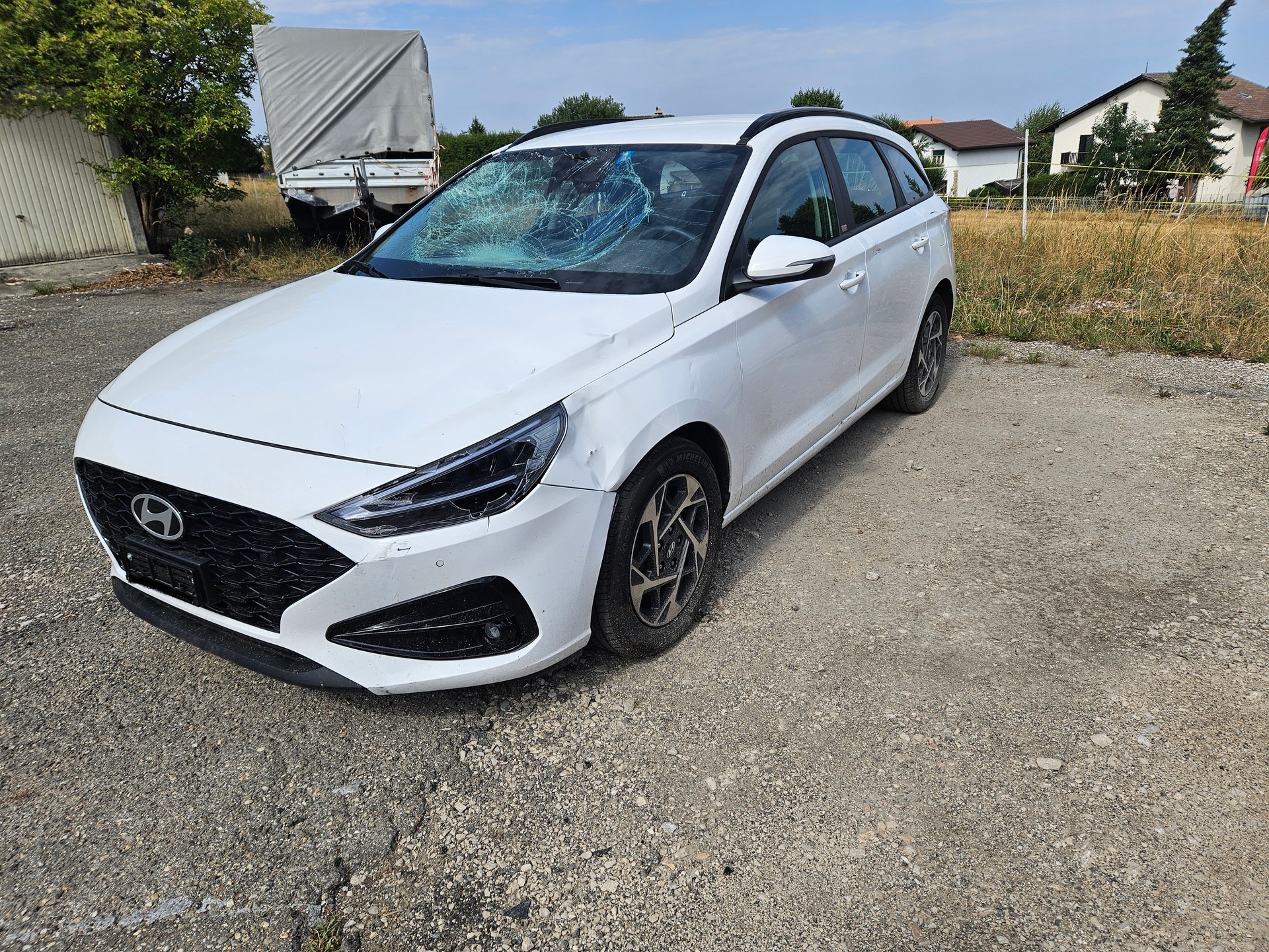 HYUNDAI i30 Wagon 1.0 T-GDi Origo 48V MH DCT beschadig endomagée-image-5