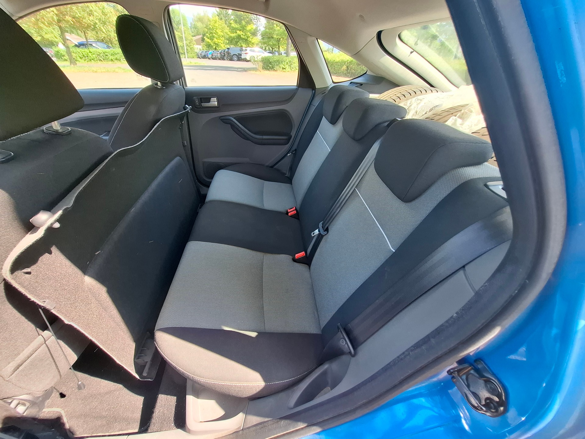 FORD Focus 1.6i VCT Carving-image-11