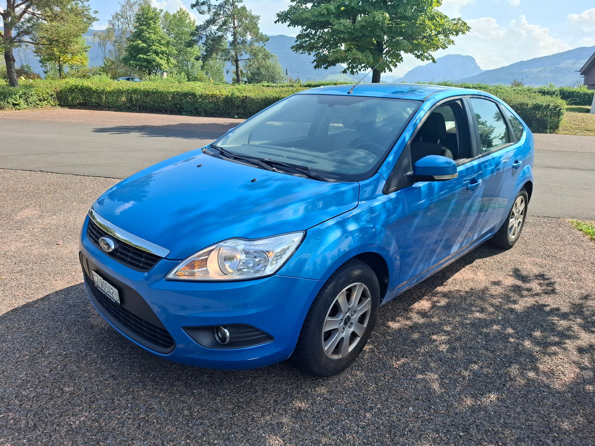 FORD Focus 1.6i VCT Carving-image-2
