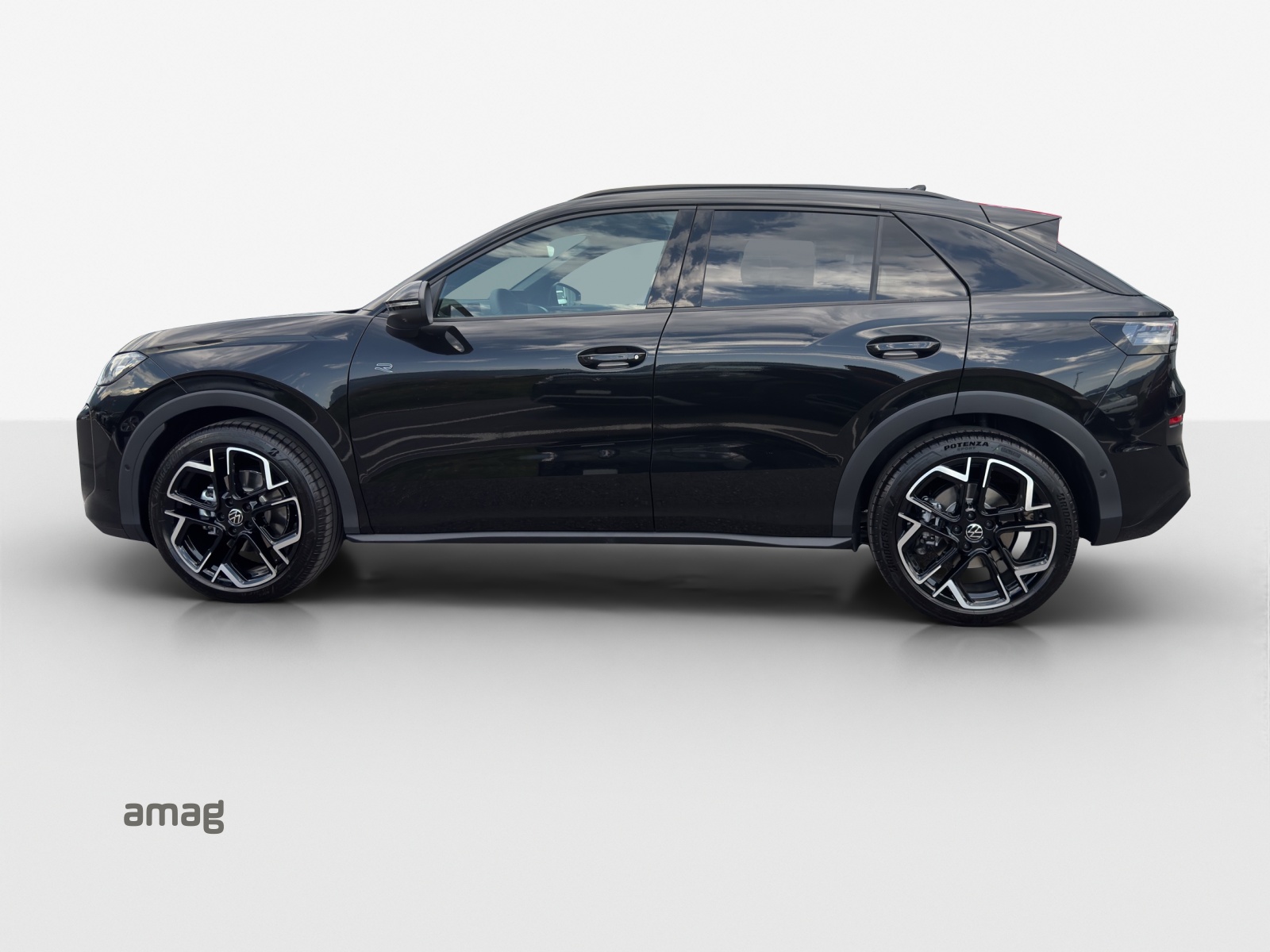 VW T-Roc 1.5 eTSI mHEV R-Line DSG-image-1