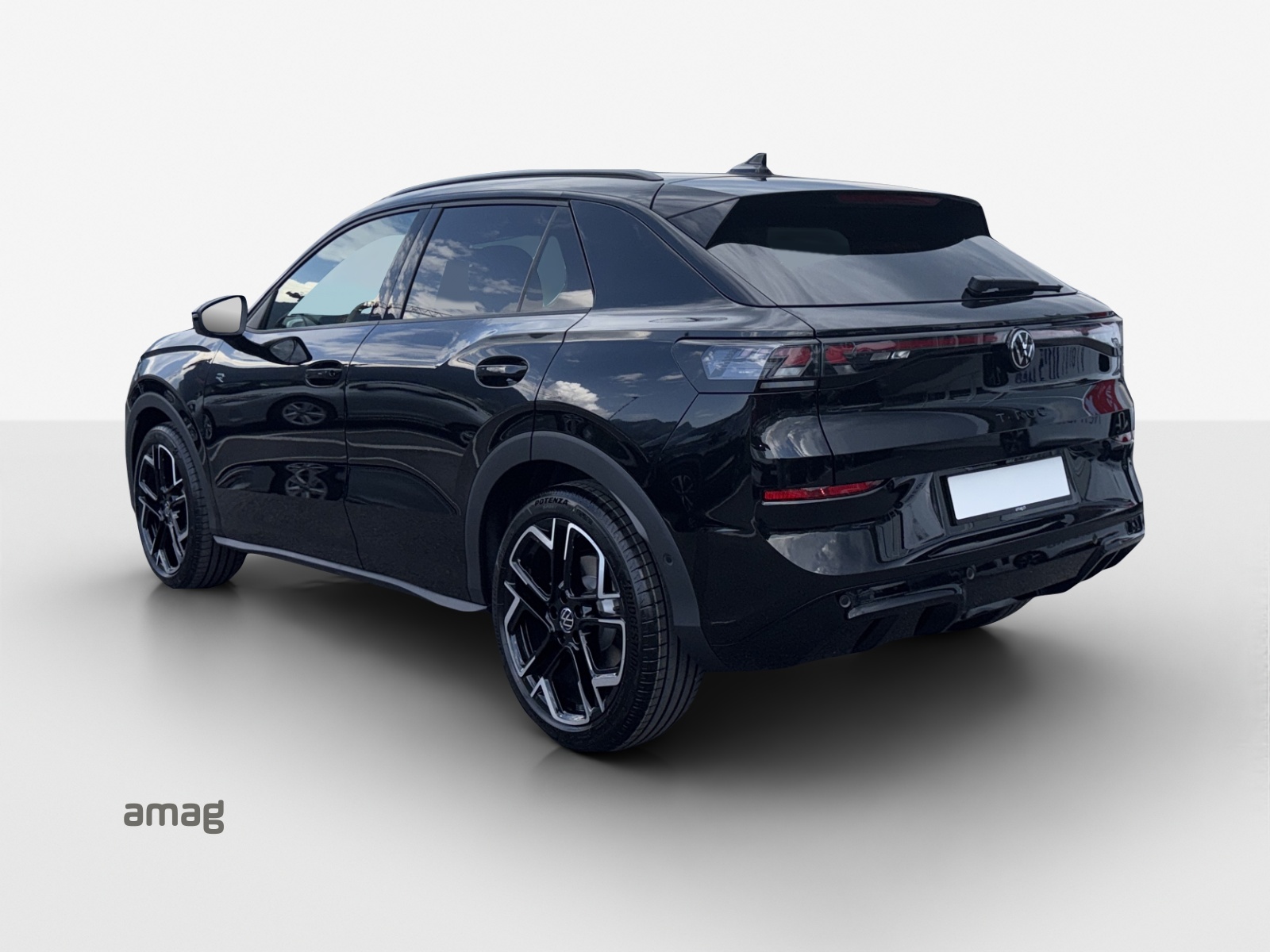 VW T-Roc 1.5 eTSI mHEV R-Line DSG-image-2