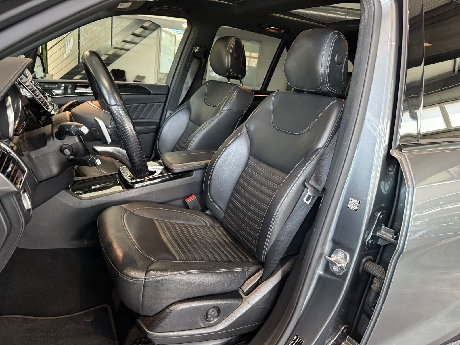 MERCEDES-BENZ GLE 350 d AMG Line 4Matic 9G-Tronic-image-11