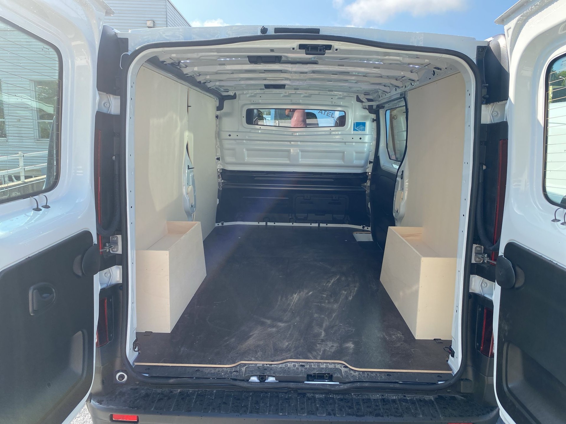 RENAULT Trafic 2.0 Blue dCi 150 Advance L2H1 EAG EN-image-4