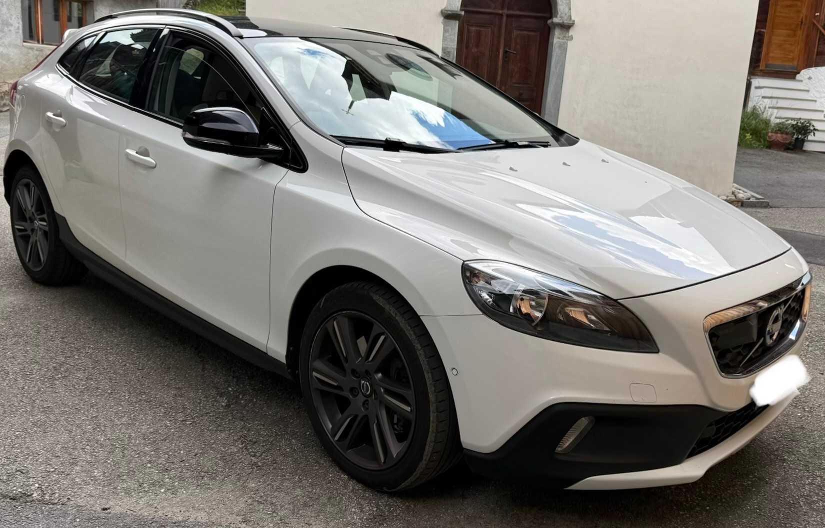 VOLVO 2.5 T5 Summum AWD S/S-image-0