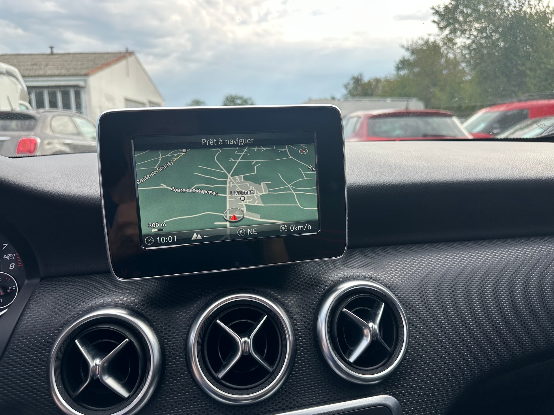 MERCEDES-BENZ A 180 Style 7G-DCT-image-21