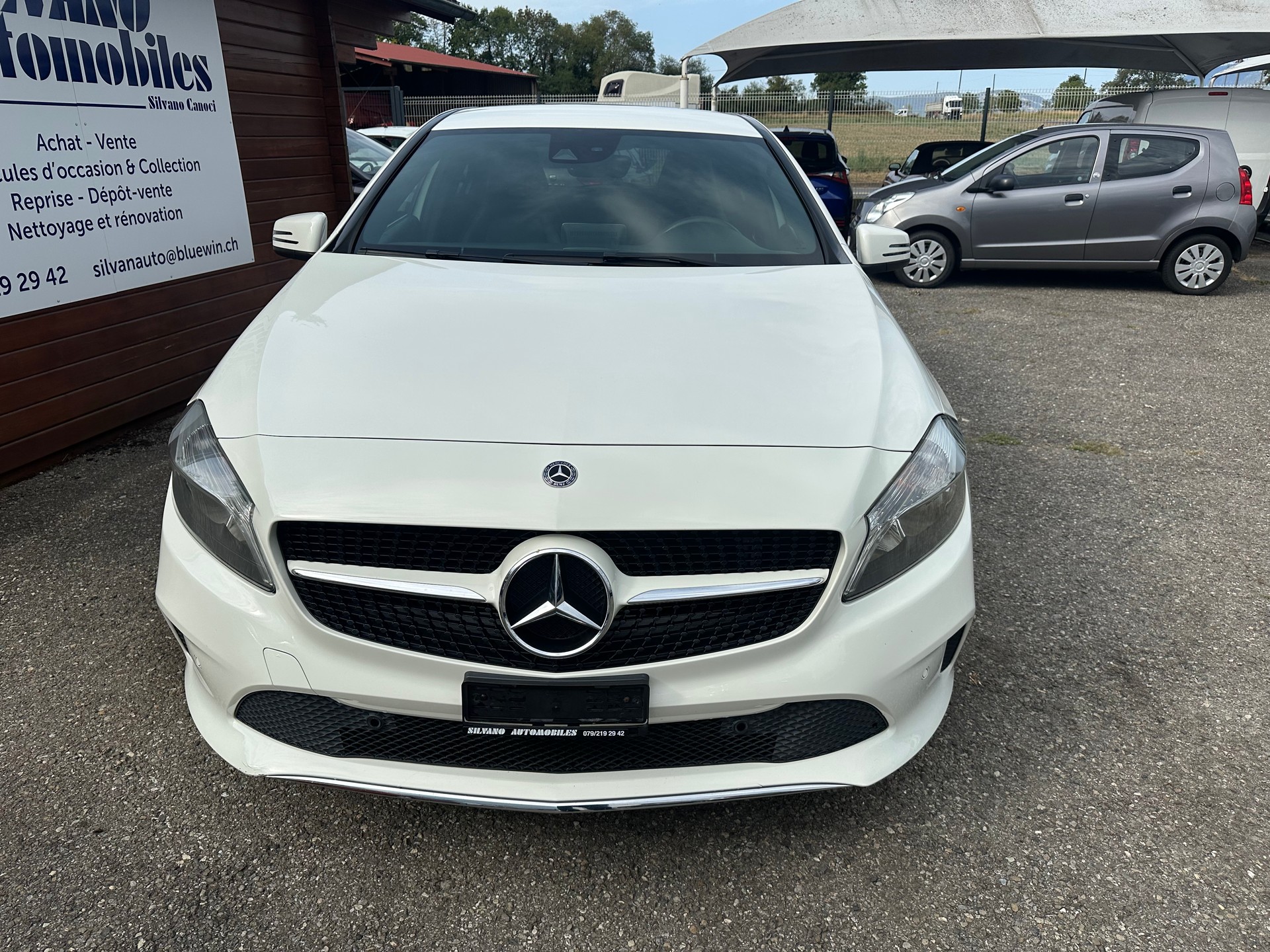 MERCEDES-BENZ A 180 Style 7G-DCT-image-1