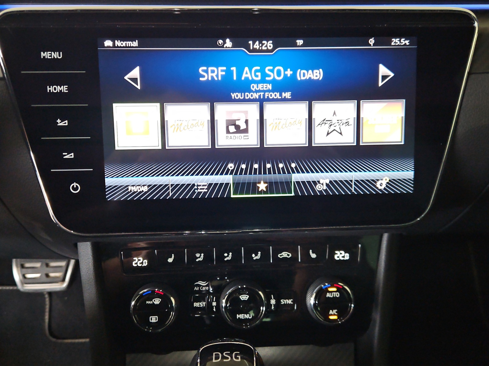 SKODA Superb Combi 2.0 TSI SportLine 4x4 DSG-image-15
