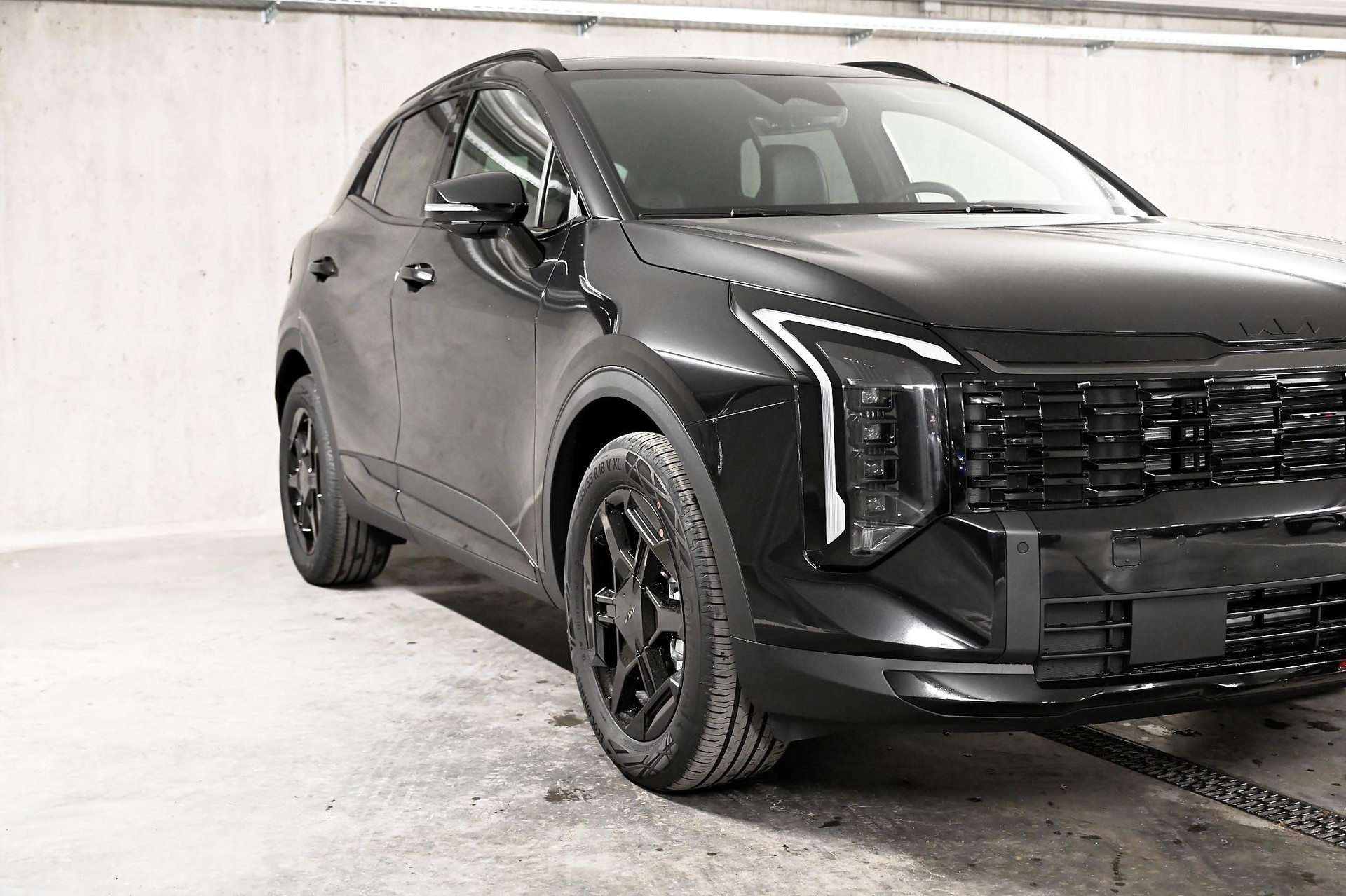 KIA Sportage 1.6 T-GDi Hybrid Black Edition-image-10