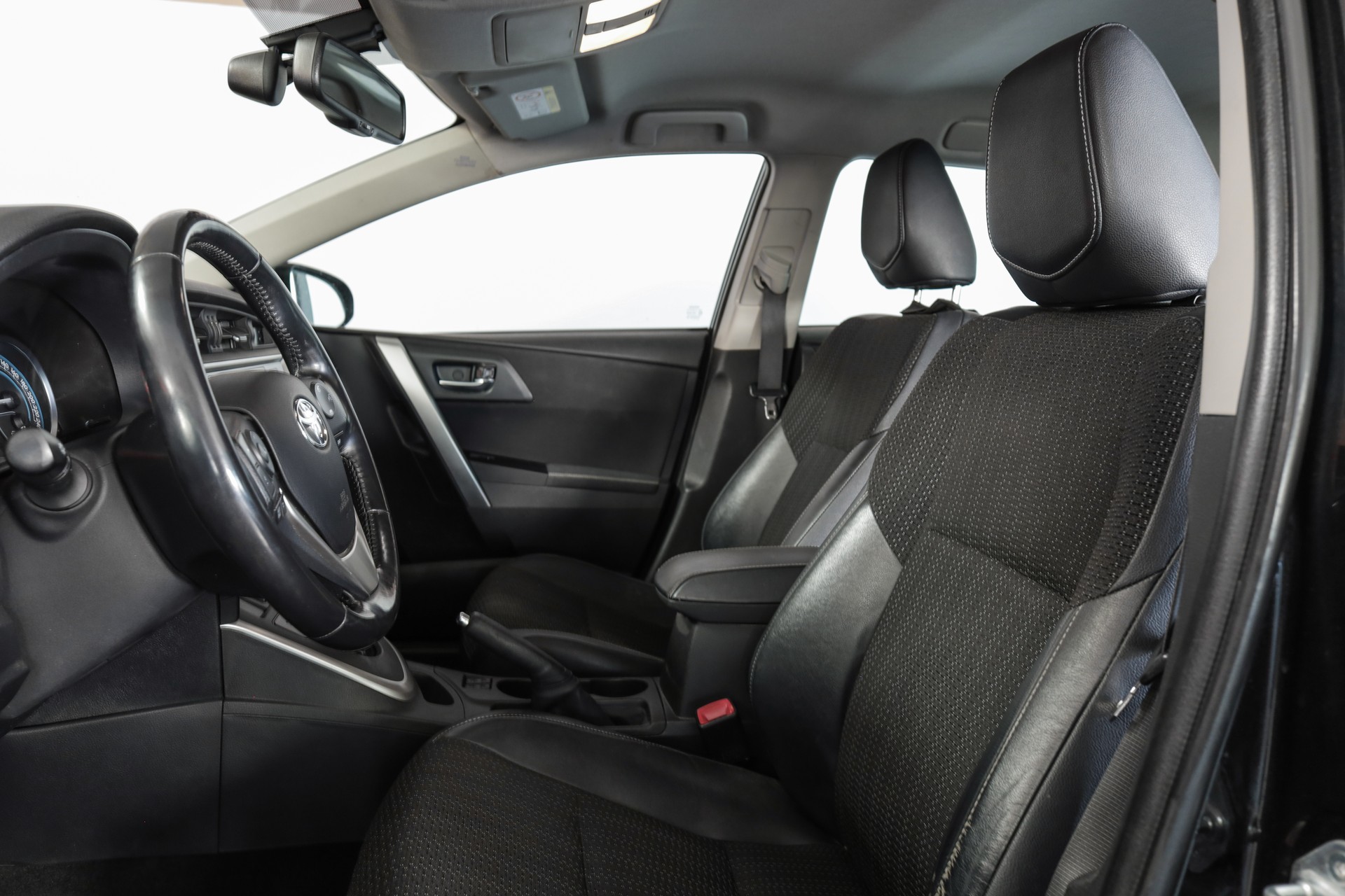 TOYOTA Auris Touring Sports 1.8 16V HSD Linea Sol-image-11