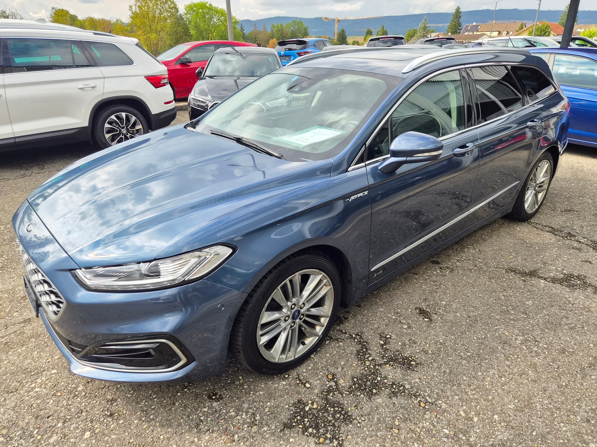 FORD Mondeo 2.0TDCi AWD Vignale Automatik-image-2
