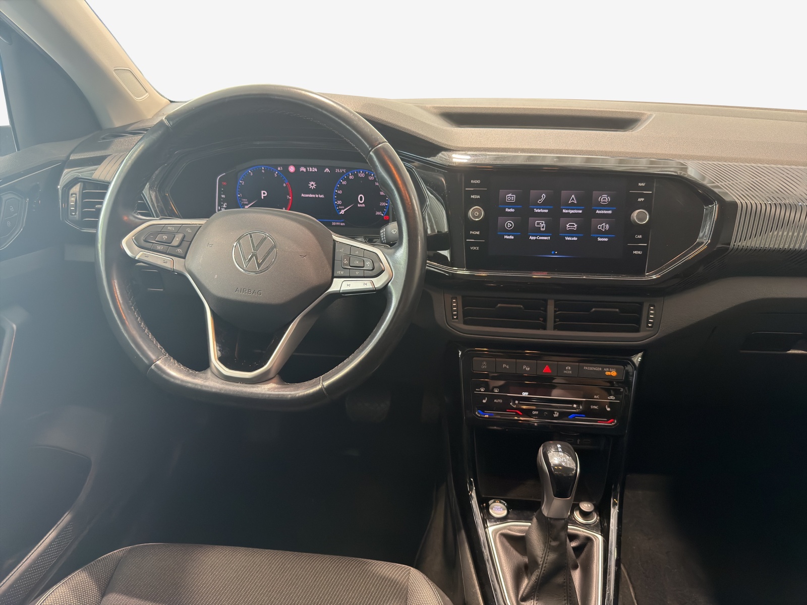 VW T-Cross 1.0 TSI Life Selection DSG-image-8