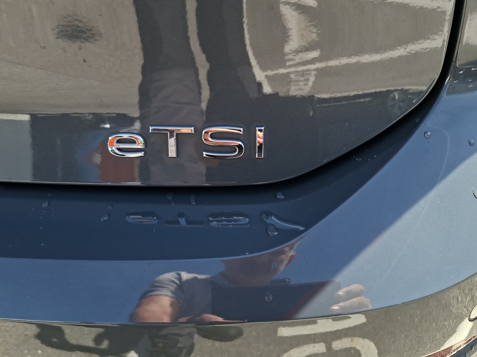VW Golf 1.0 eTSI mHEV ACTLife DSG-image-15