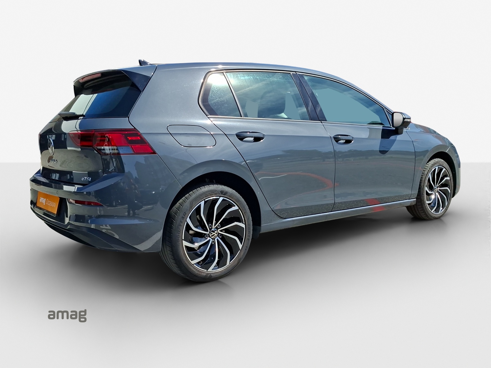 VW Golf 1.0 eTSI mHEV ACTLife DSG-image-4