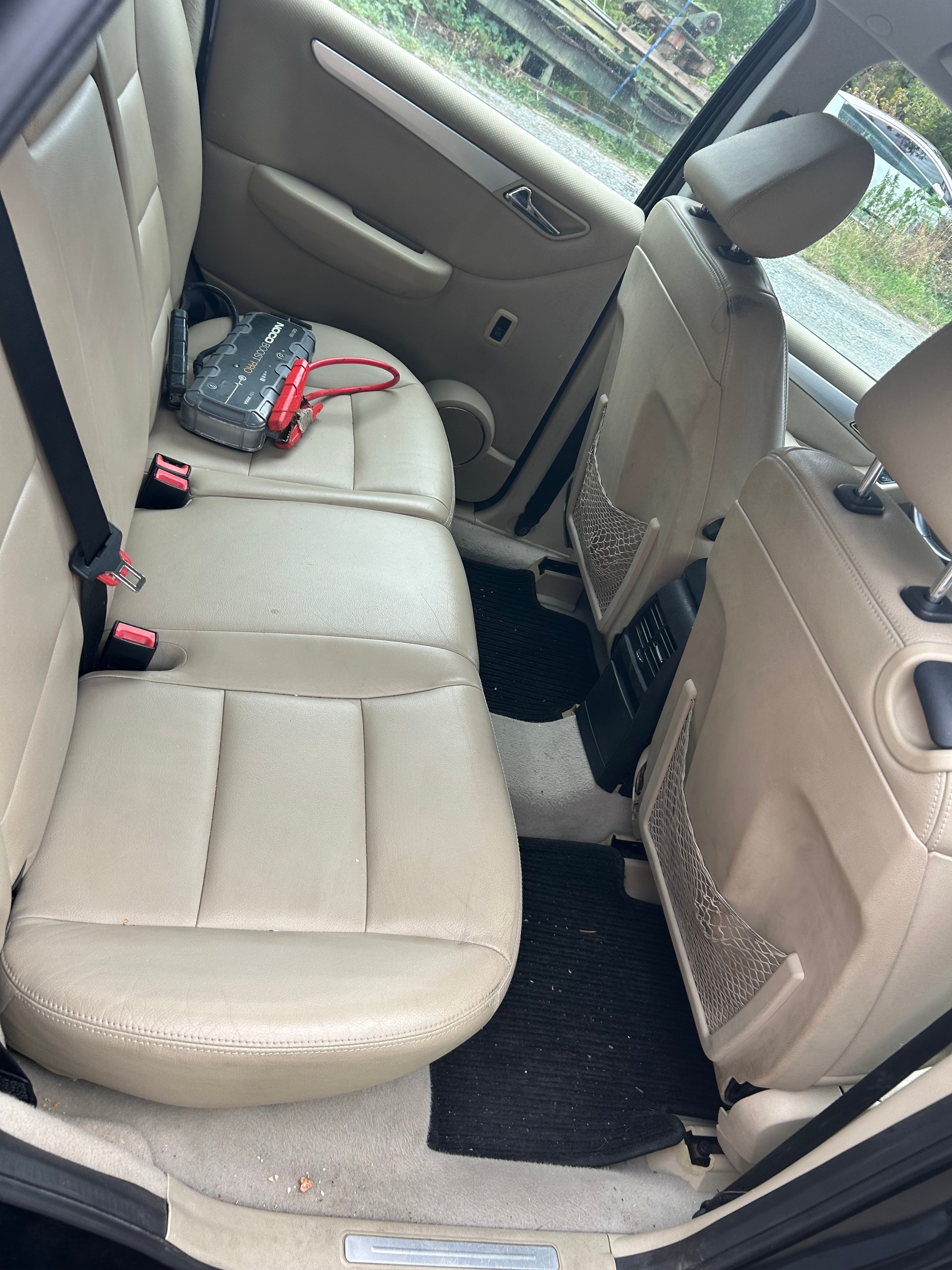 MERCEDES-BENZ B 180-image-5