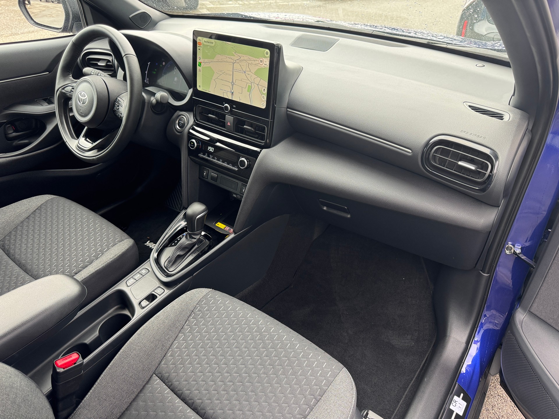 TOYOTA Yaris Cross 1.5 Trend e-CVT-image-9