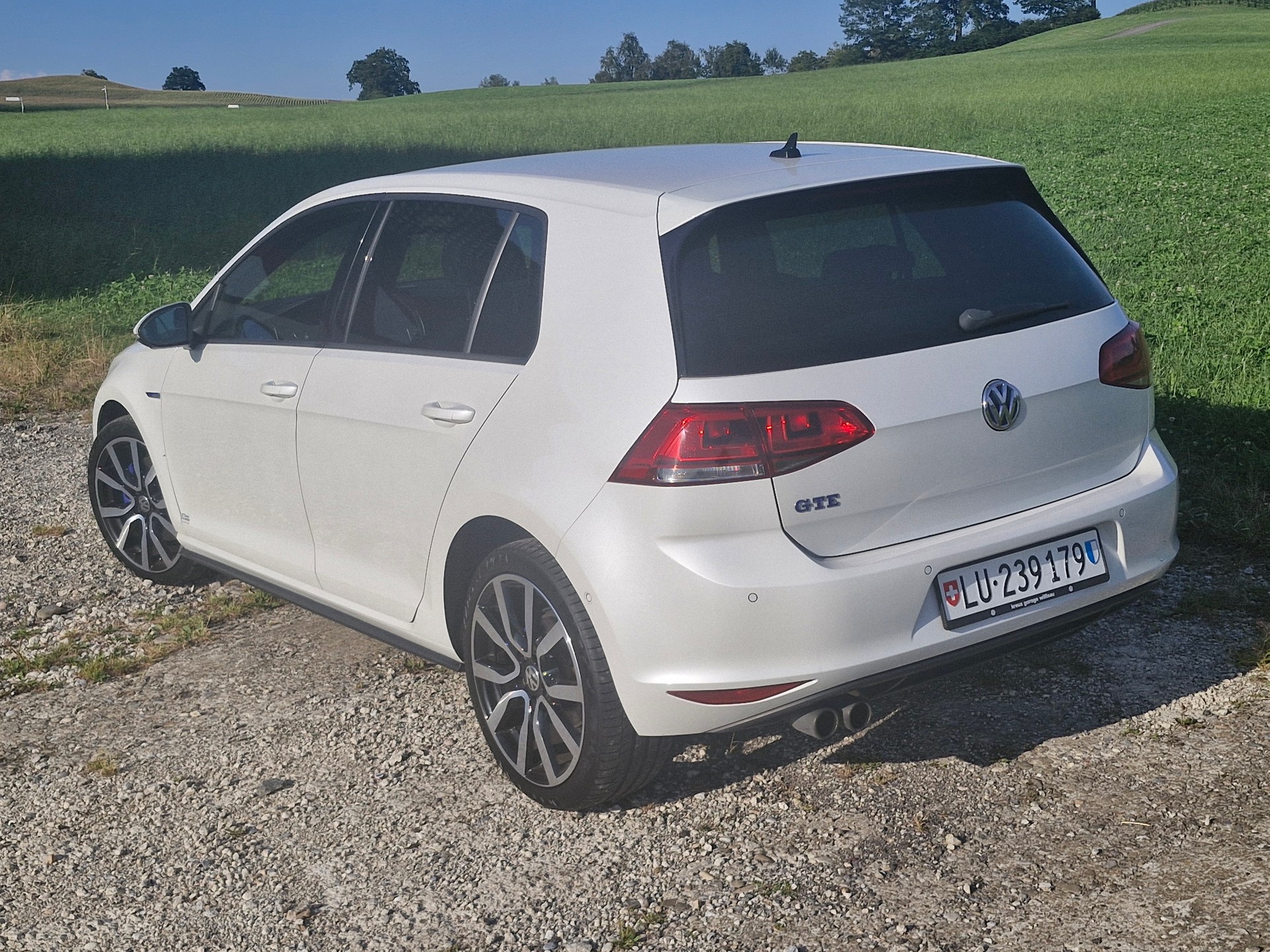 VW 1.4 TSI Plug-In-Hybrid GTE DSG-image-2