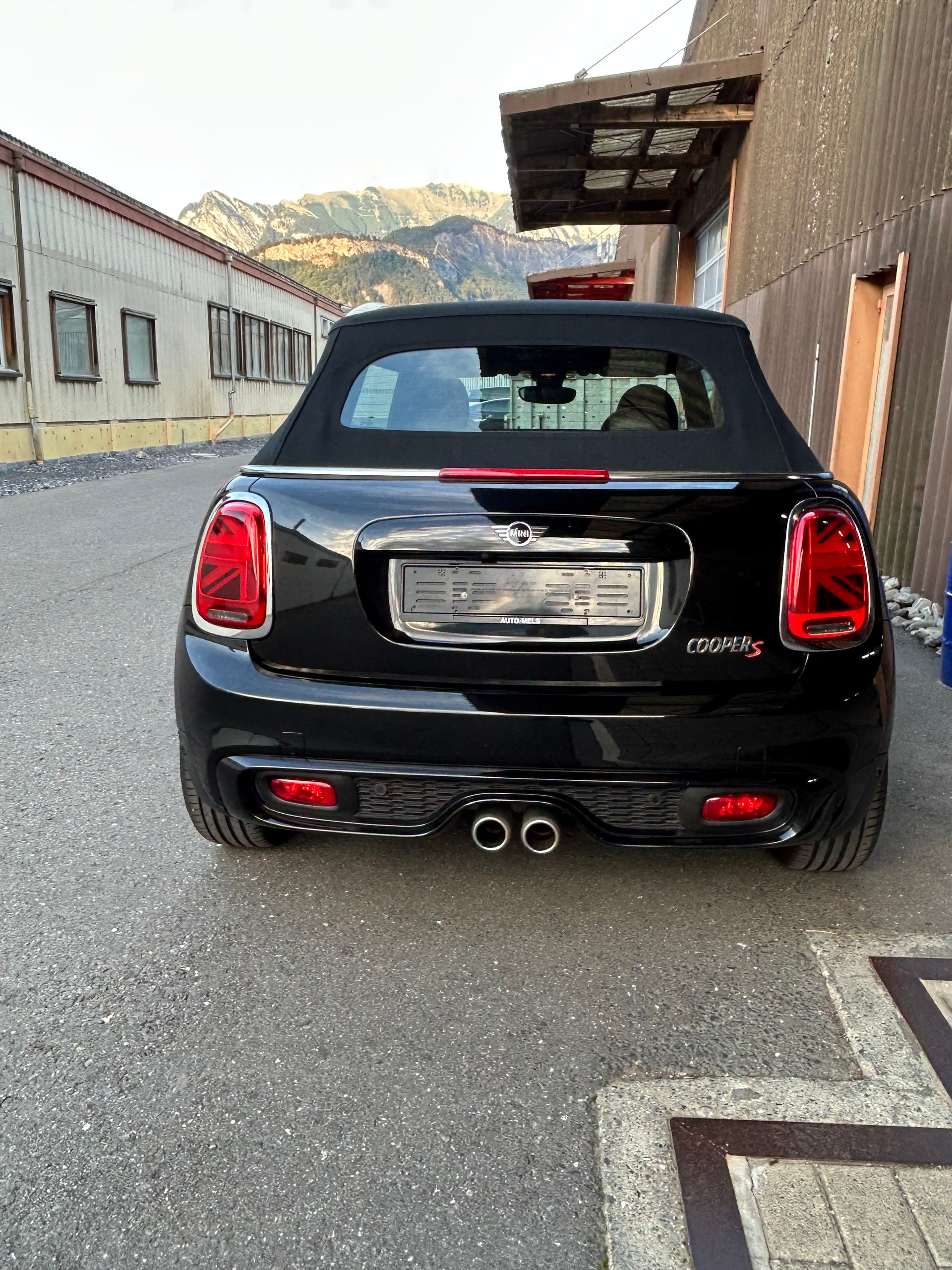MINI Cooper S Brighton Cabriolet DKG-image-2