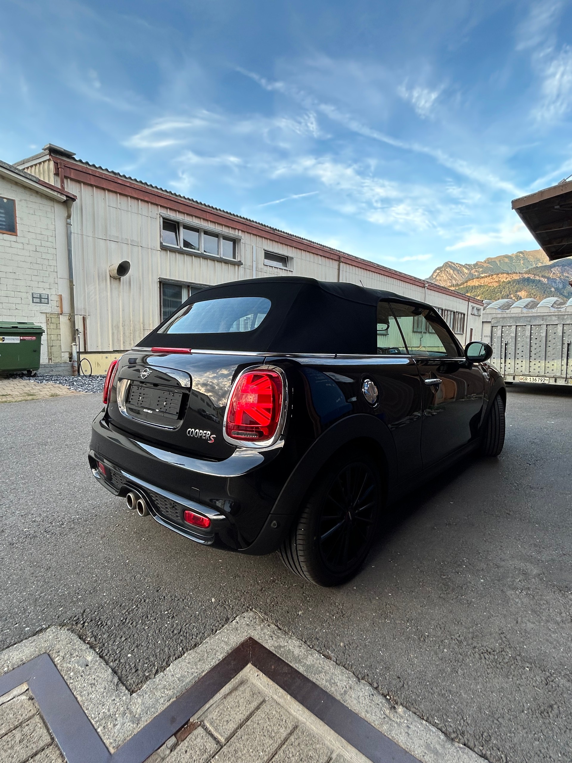 MINI Cooper S Brighton Cabriolet DKG-image-9