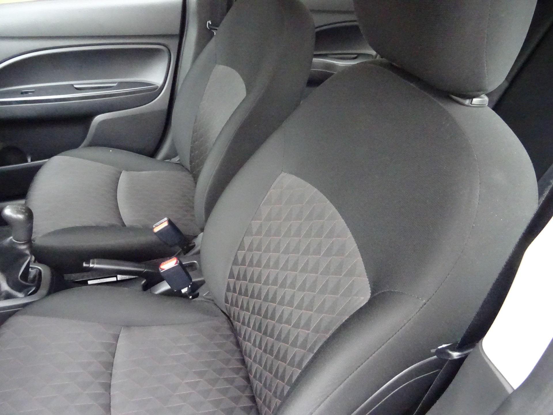 MITSUBISHI Space Star 1.2 Pure-image-9
