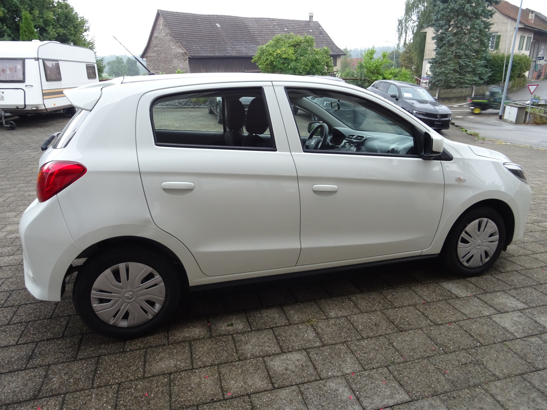 MITSUBISHI Space Star 1.2 Pure-image-6