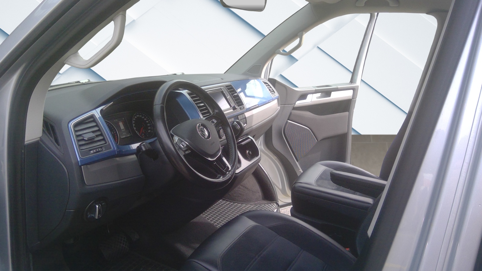 VW T6 Multivan 2.0 Bi-TDI Comfortline 4Motion DSG-image-10