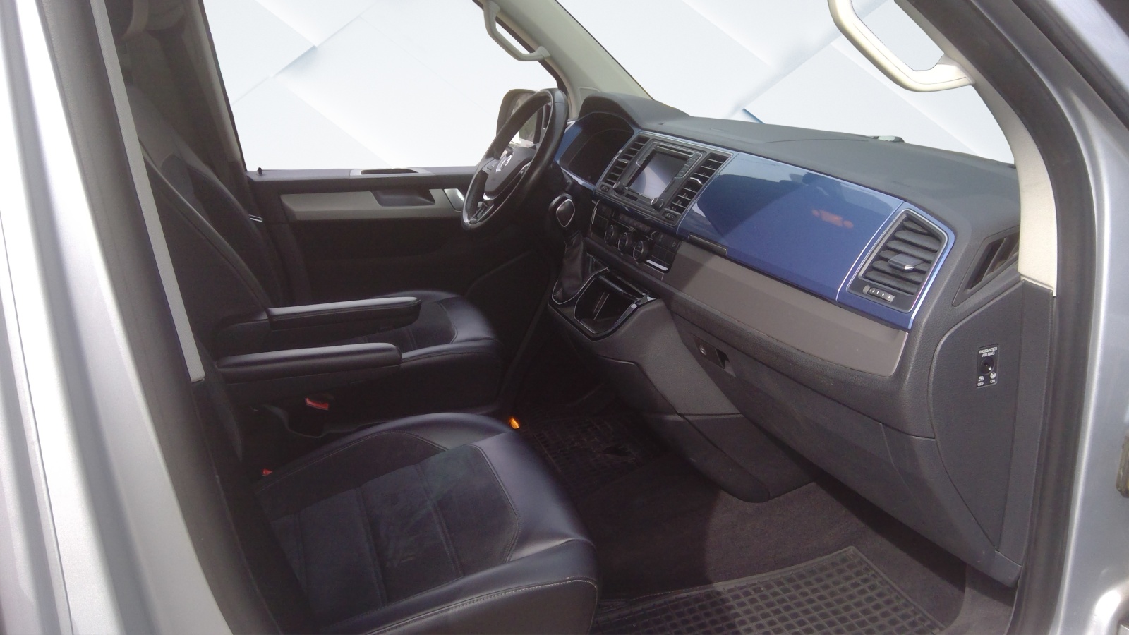 VW T6 Multivan 2.0 Bi-TDI Comfortline 4Motion DSG-image-4