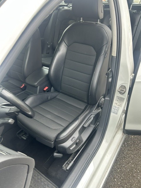 VW Golf 1.8 TSI Alltrack 4Motion-image-2