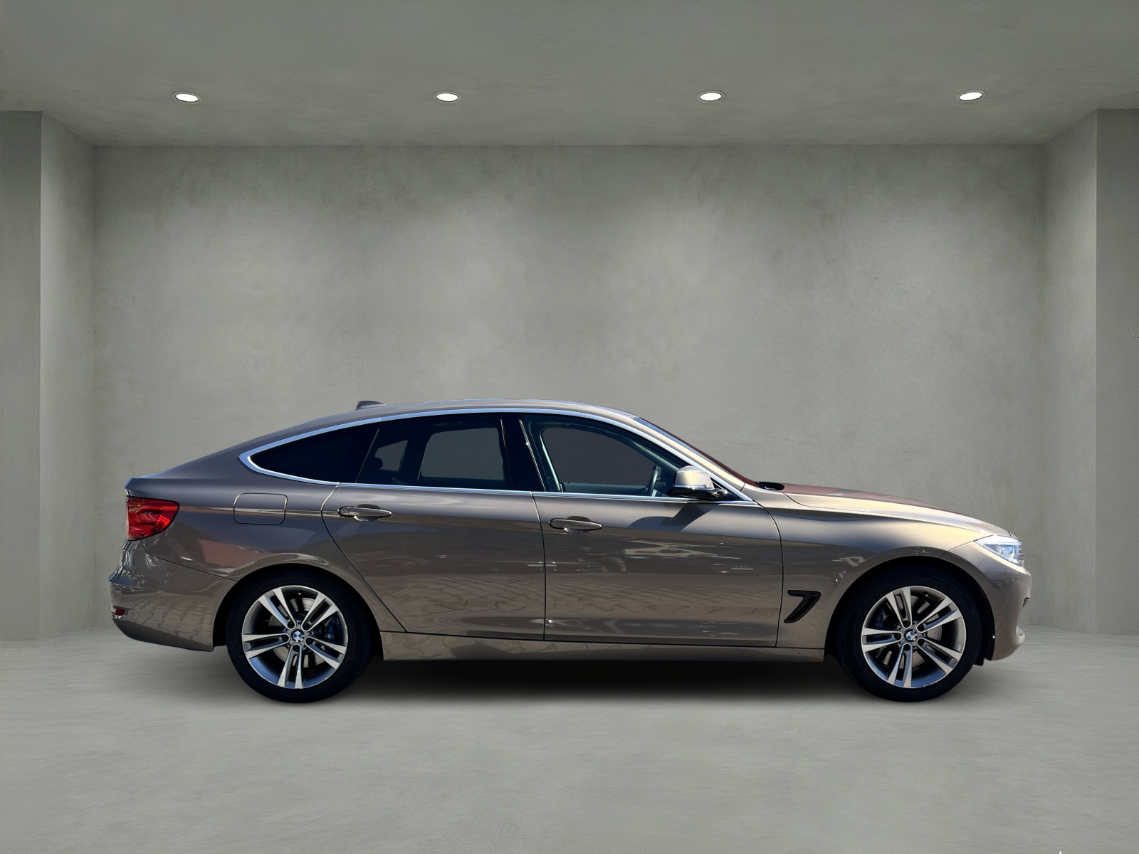 BMW 335i GT xDrive Sport Line Steptronic-image-5