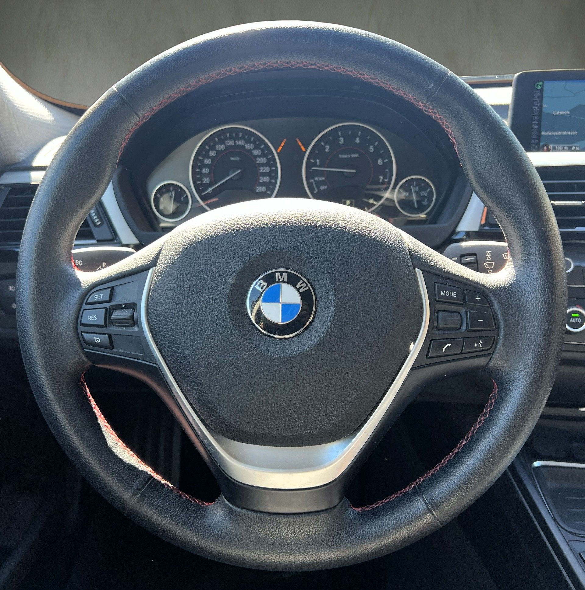 BMW 335i GT xDrive Sport Line Steptronic-image-23