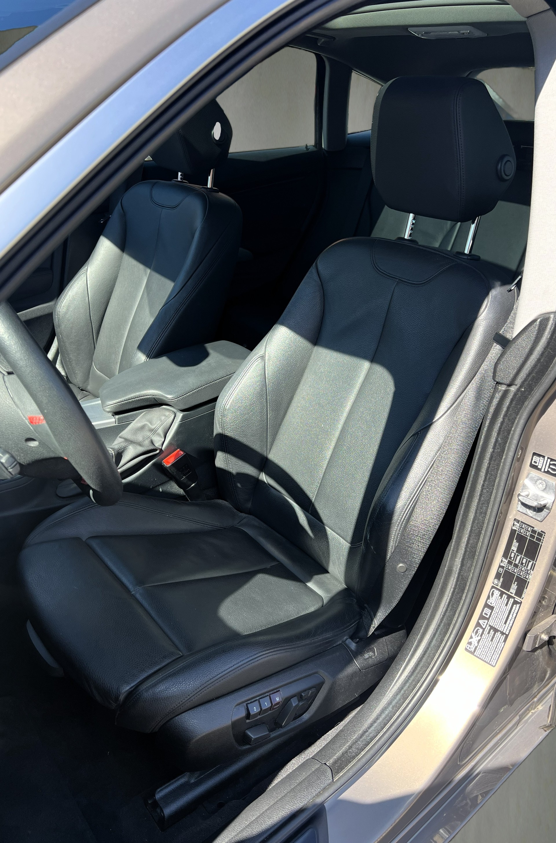 BMW 335i GT xDrive Sport Line Steptronic-image-13