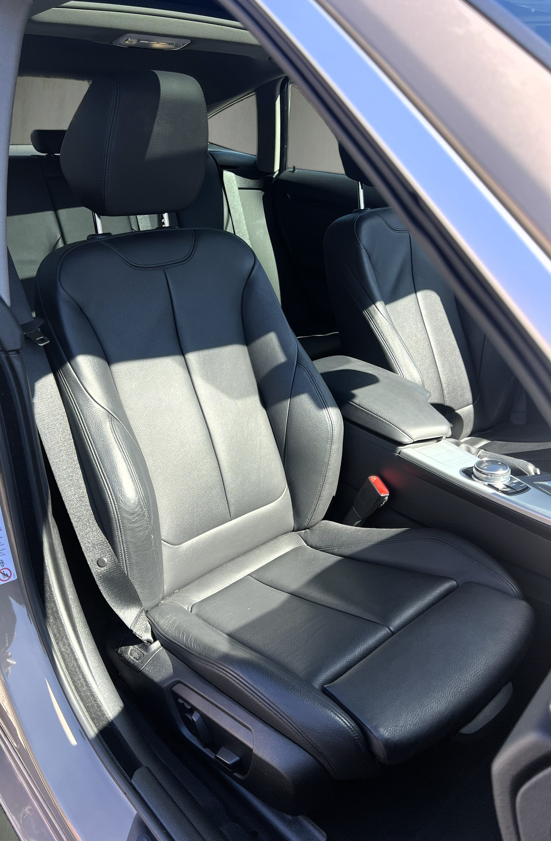 BMW 335i GT xDrive Sport Line Steptronic-image-12