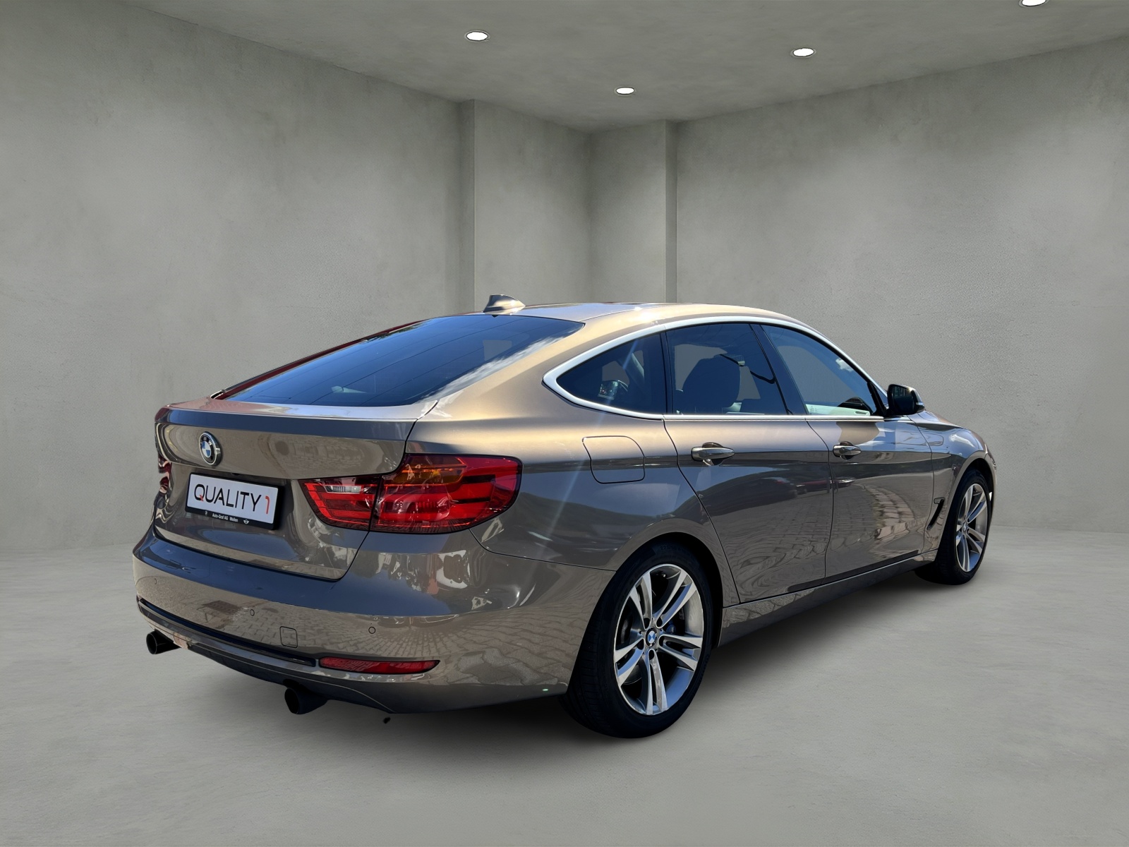 BMW 335i GT xDrive Sport Line Steptronic-image-4