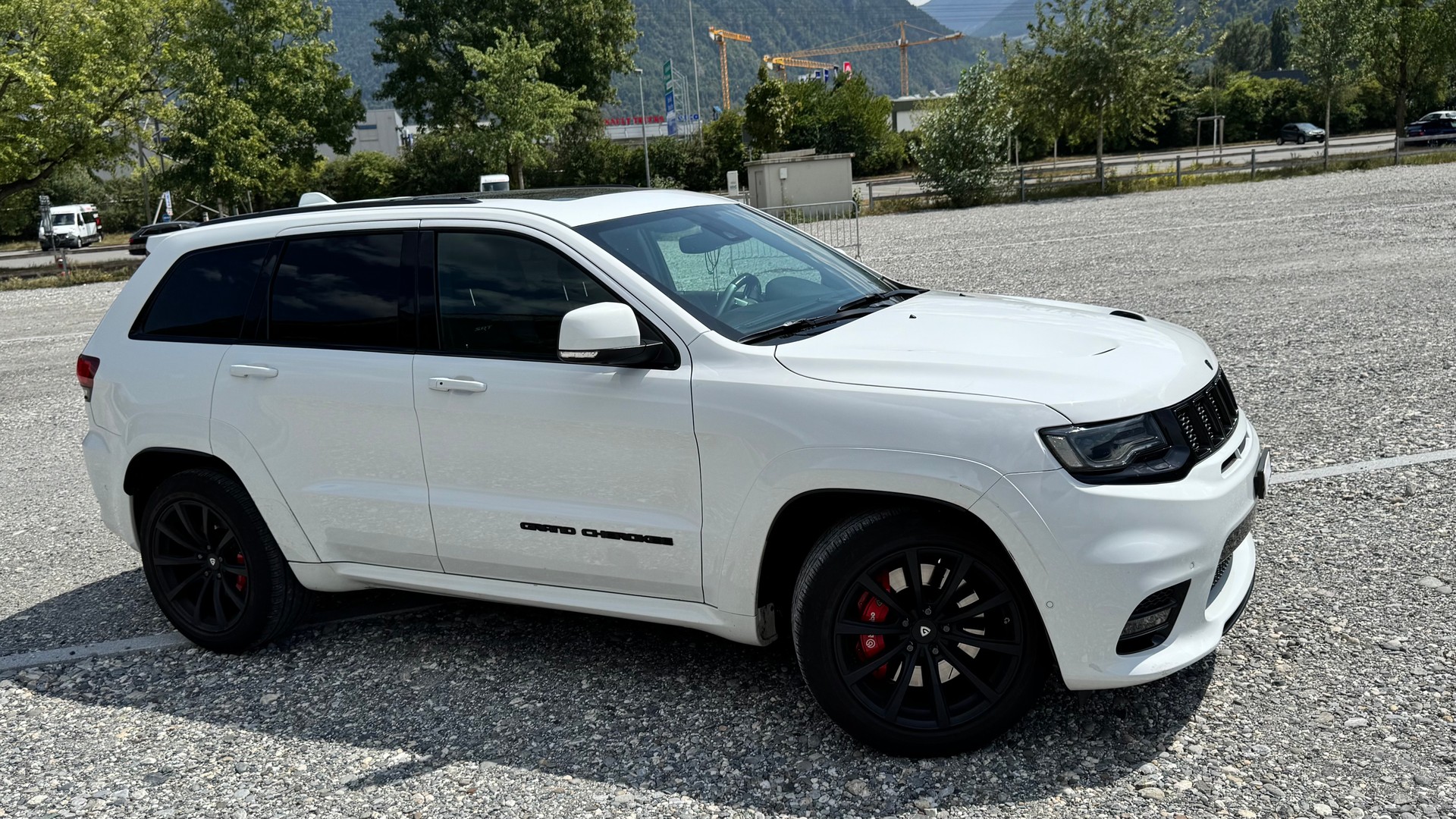 JEEP 6.4 V8 HEMI SRT8-image-5